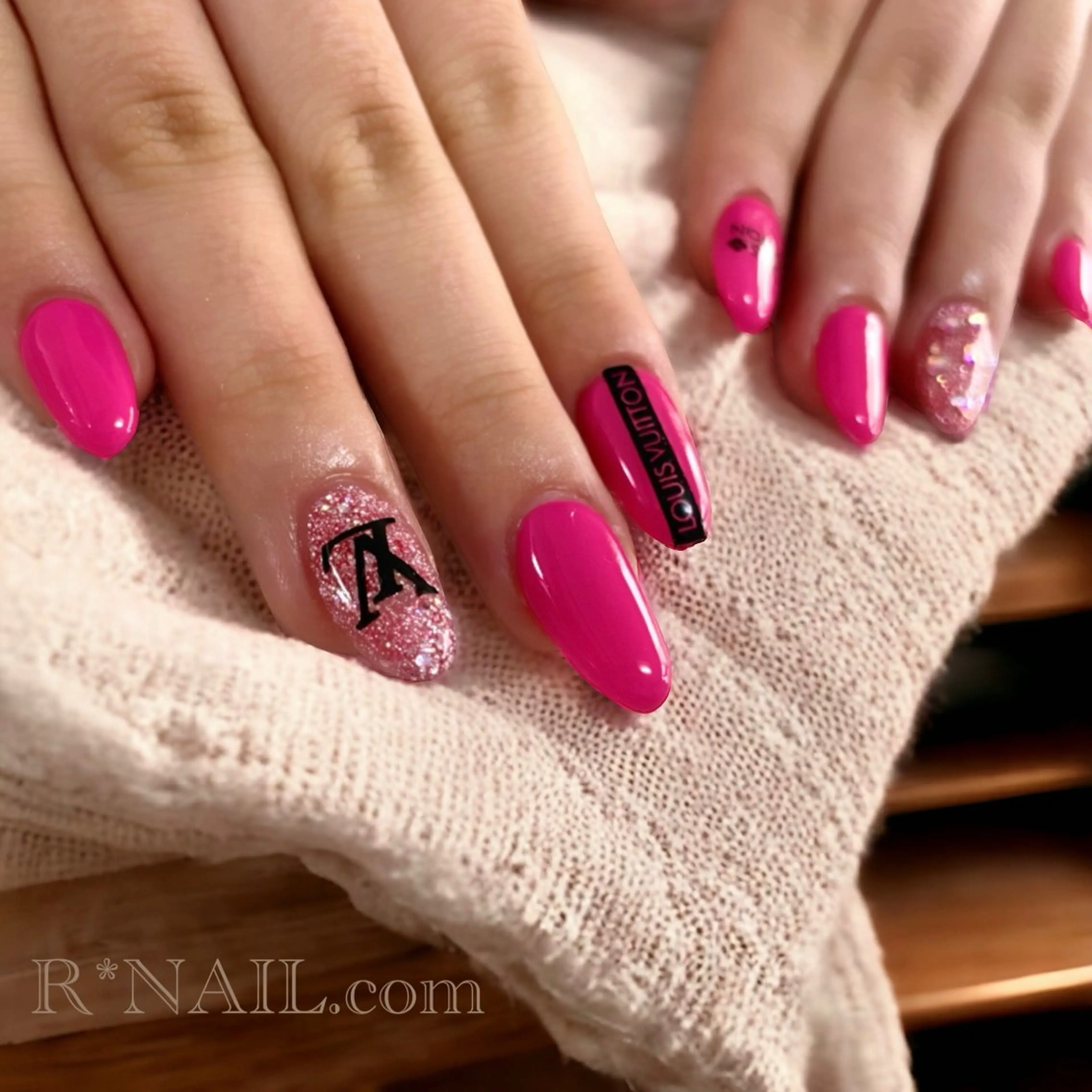 ネイル ハンドネイル R*NAIL .comのネイルデザイン