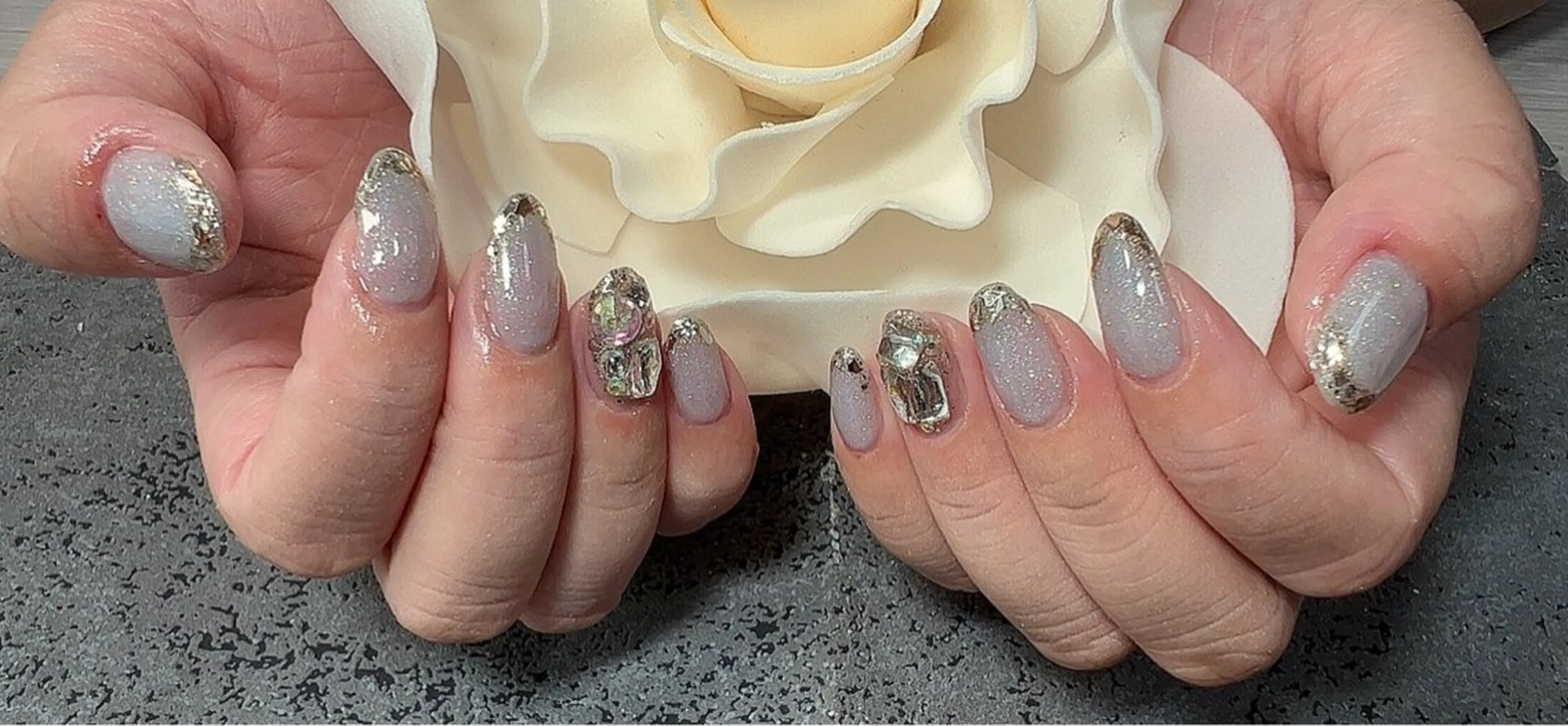 ネイル フレンチネイル ガラスフレンチ Ruana Nailのネイルデザイン