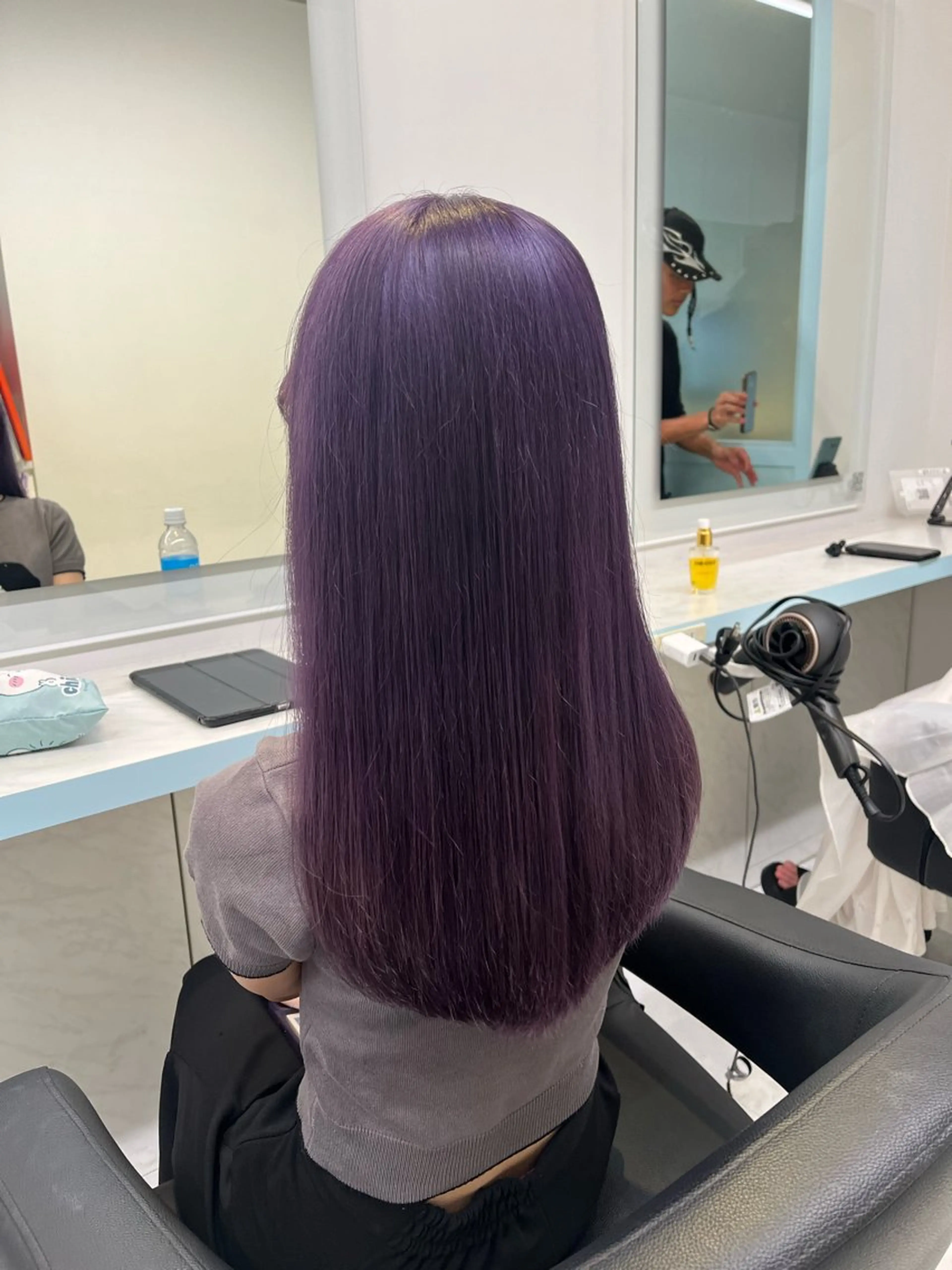 セミロング カラー ヘアカラー トリートメント ブリーチカラー 🩵MIZUKIのヘアスタイル