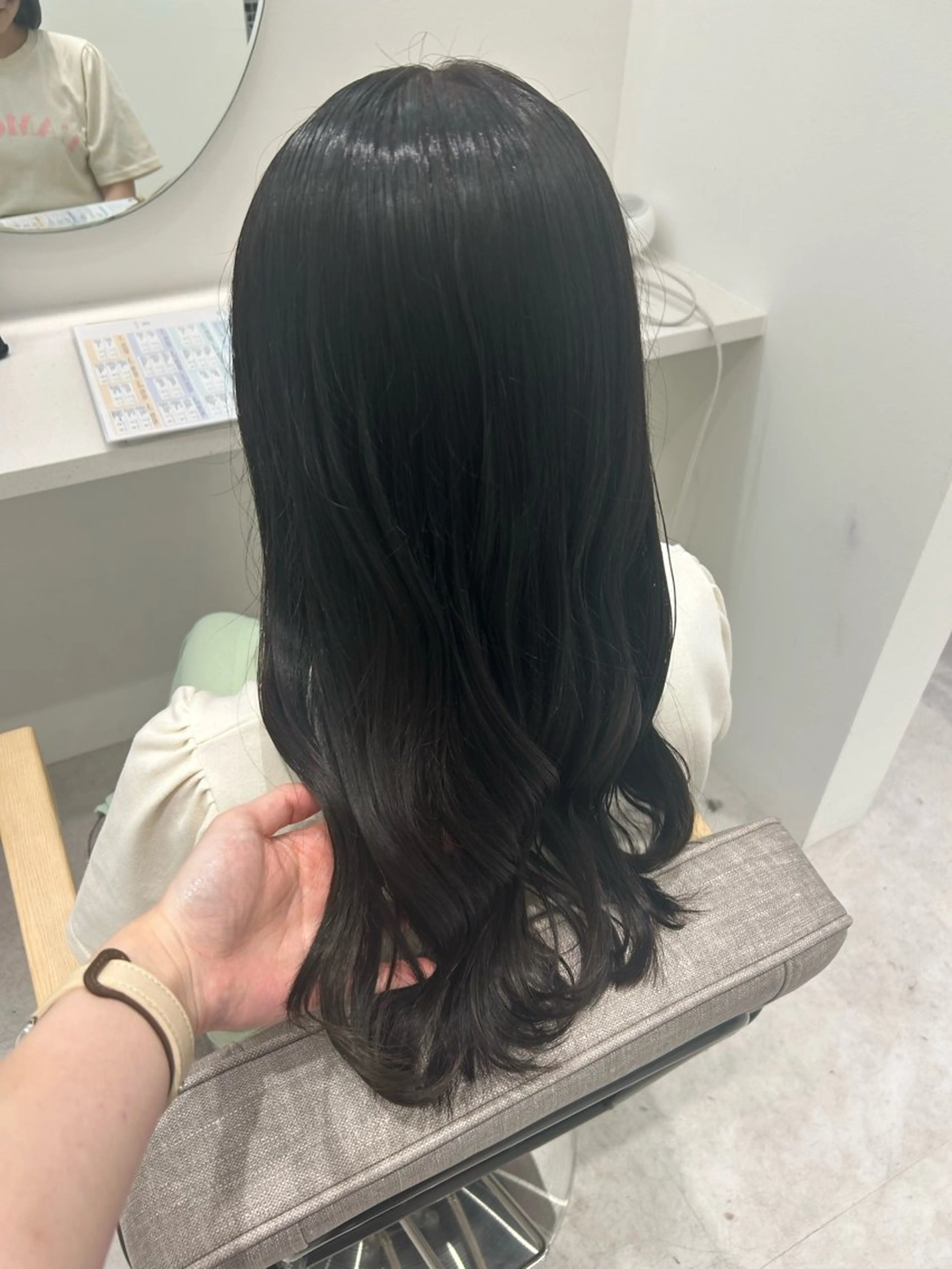 ロング カラー チアキ ジュリのヘアスタイル