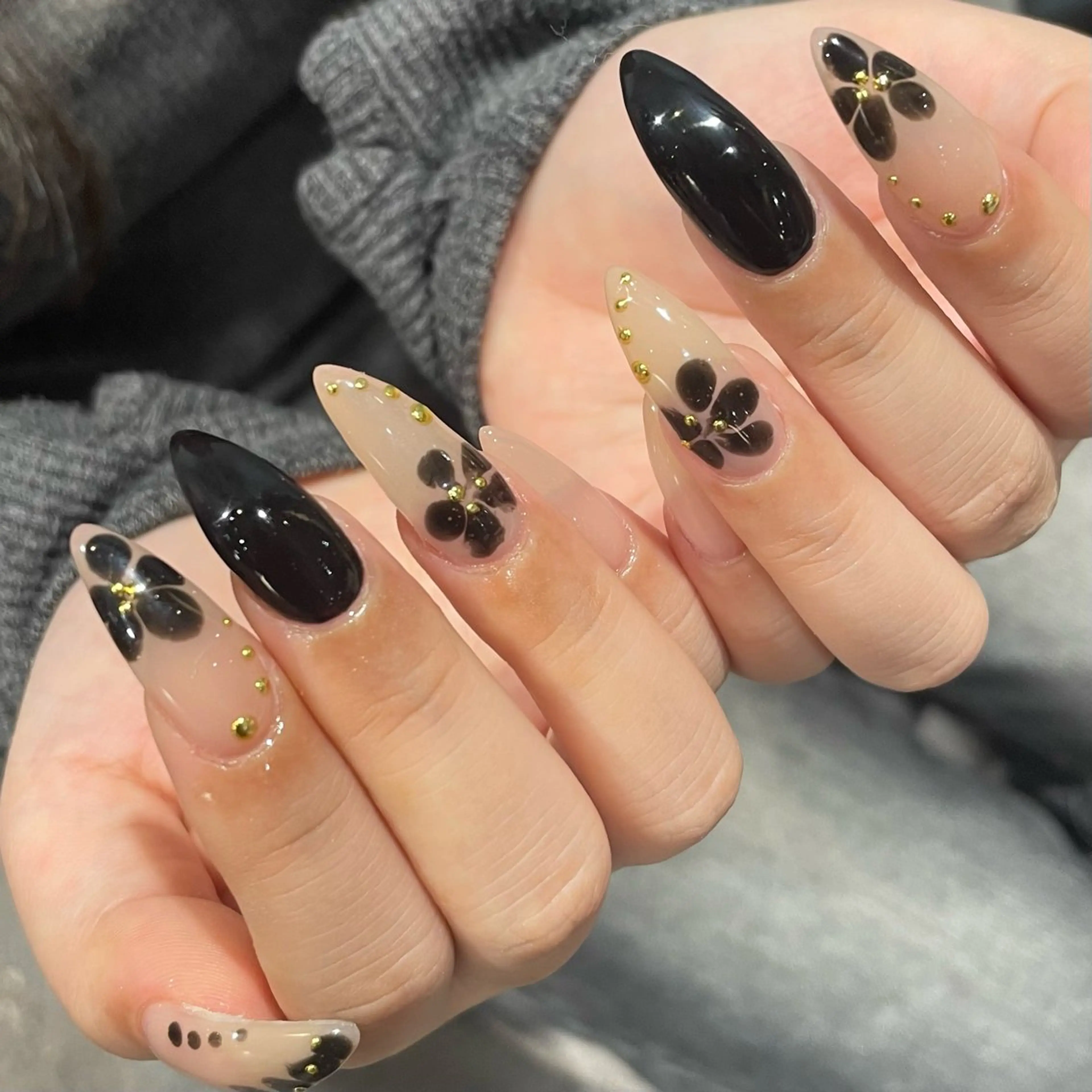 ネイル ハンドネイル OAK中目黒 ネイリスト Nicoのネイルデザイン