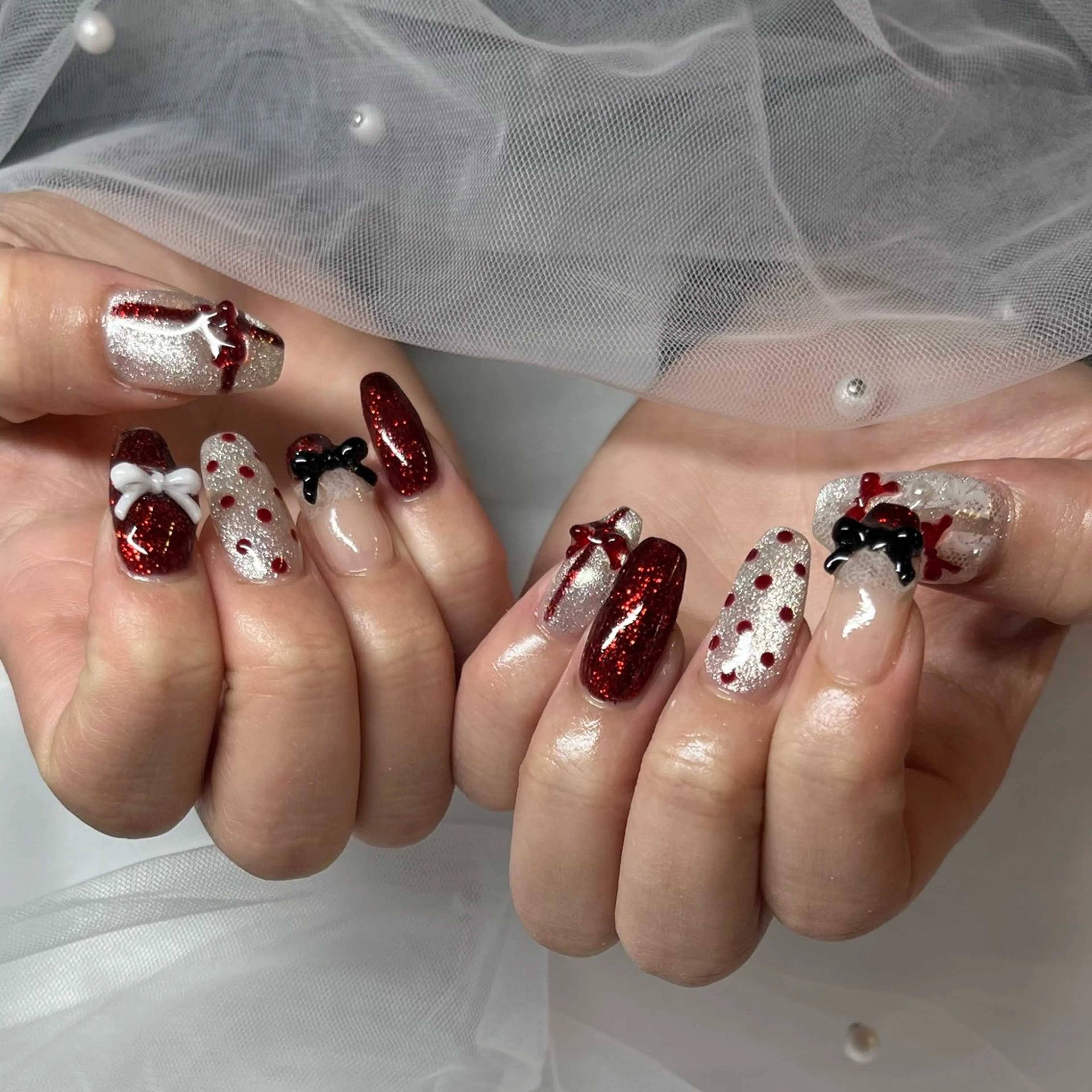 ネイル マグネットネイル ハンドネイル MIYUNA 💅のネイルデザイン