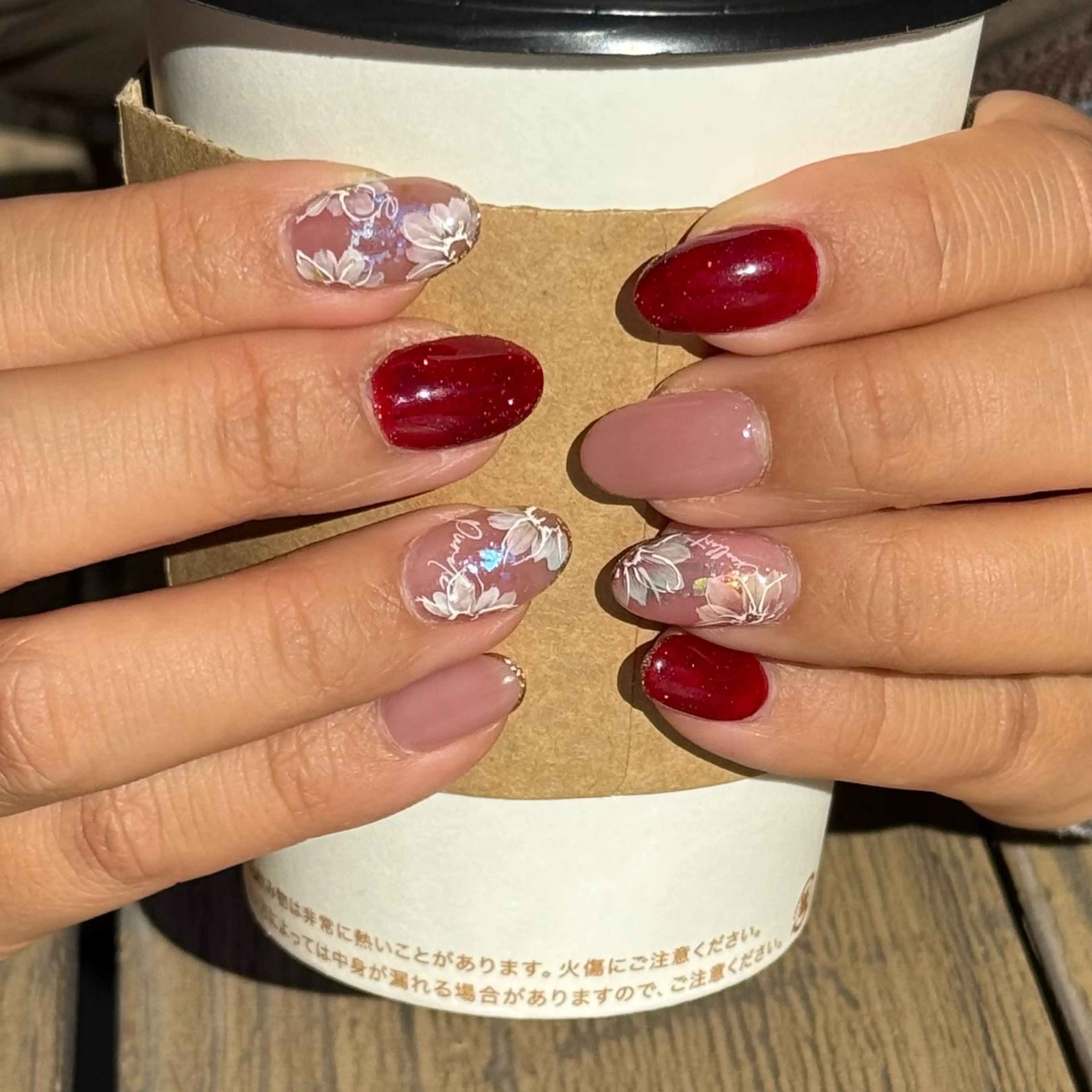 ネイル フラッシュネイル フラワーネイル ジェルネイル ガーリー Bourgeon ❇︎YOSHIMIのネイルデザイン