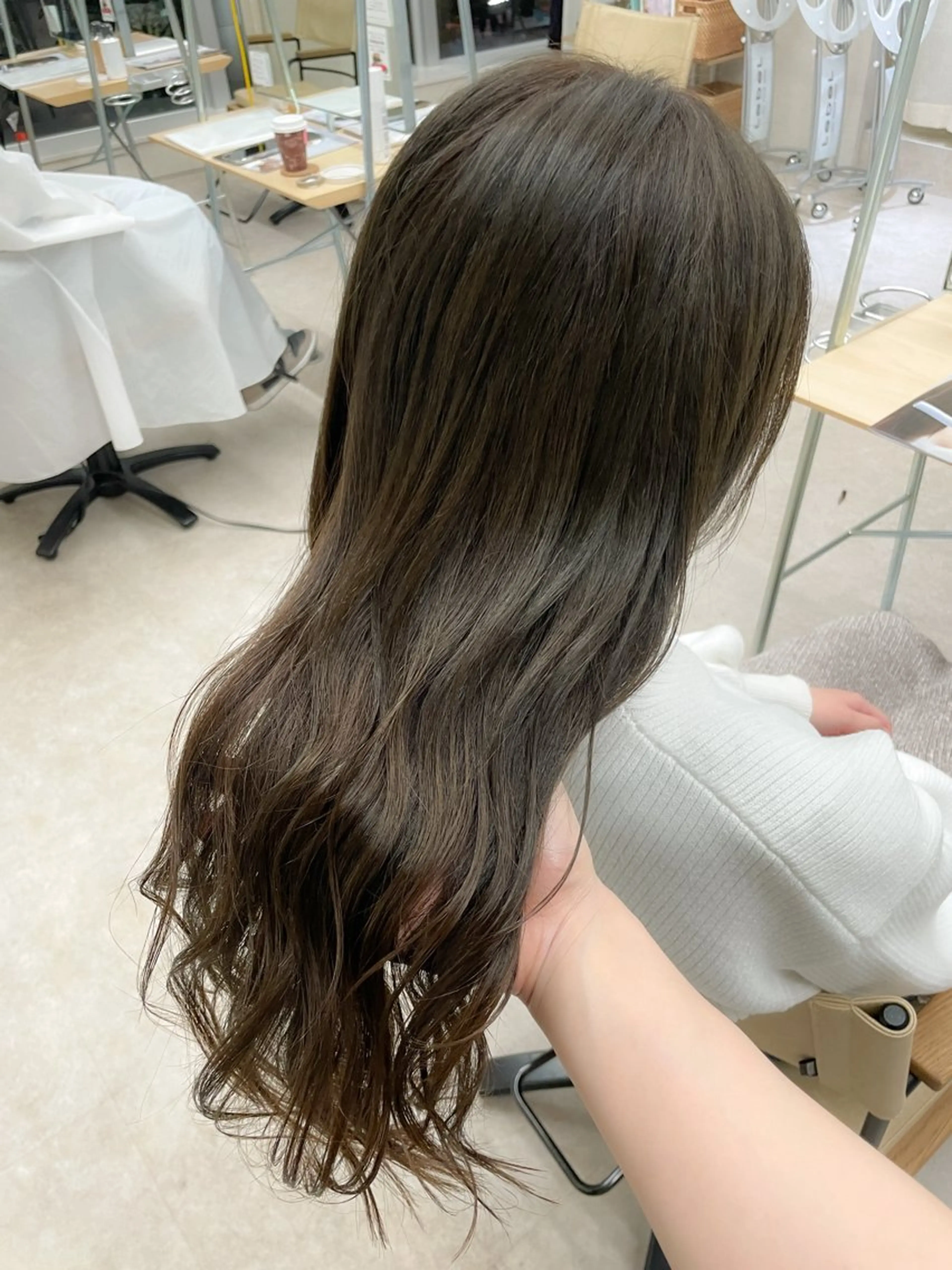 ロング カラー Grand Link （グランリンク）のヘアスタイル
