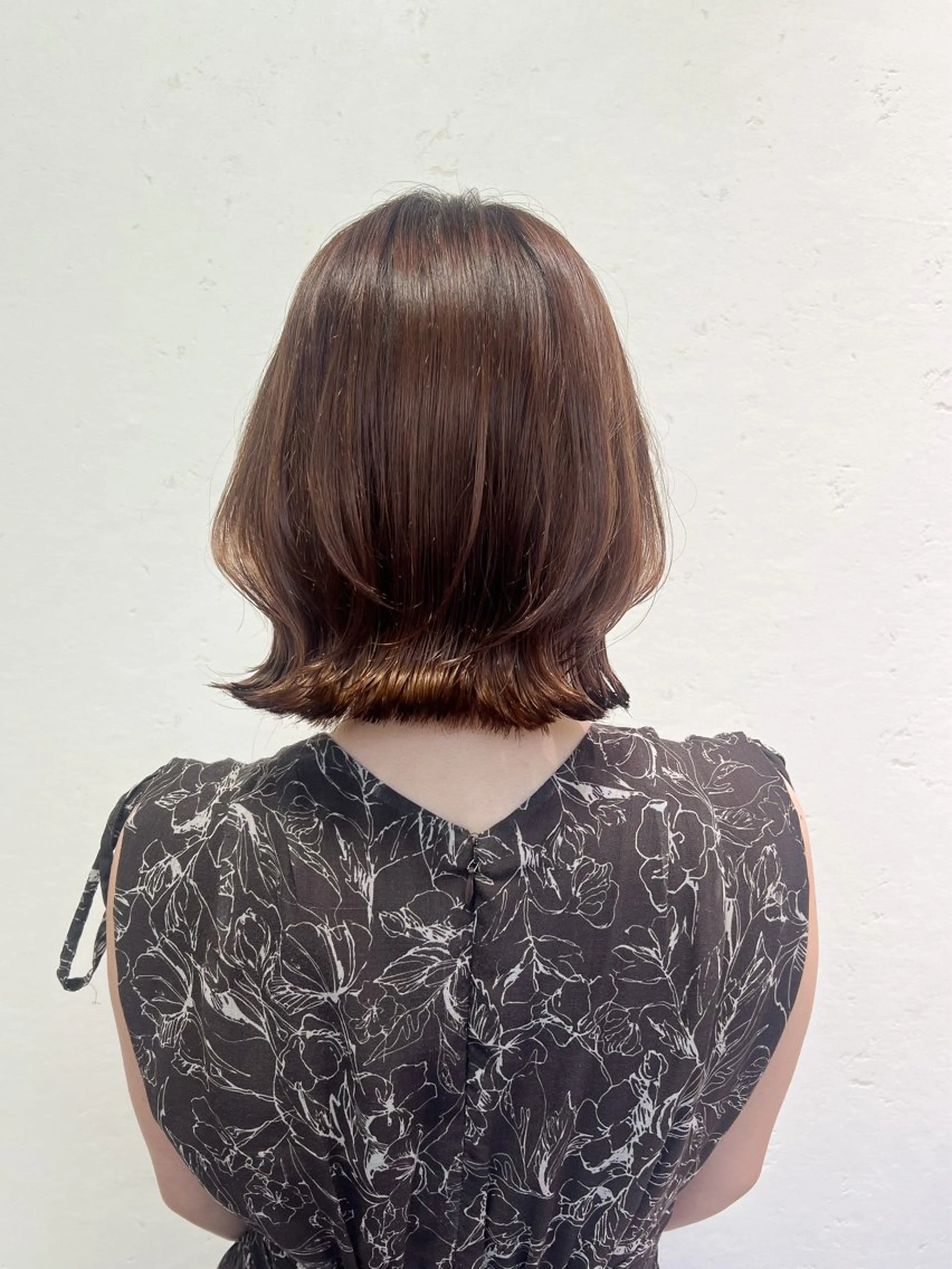 ミディアム コテ巻き風パーマ SHONOのヘアスタイル