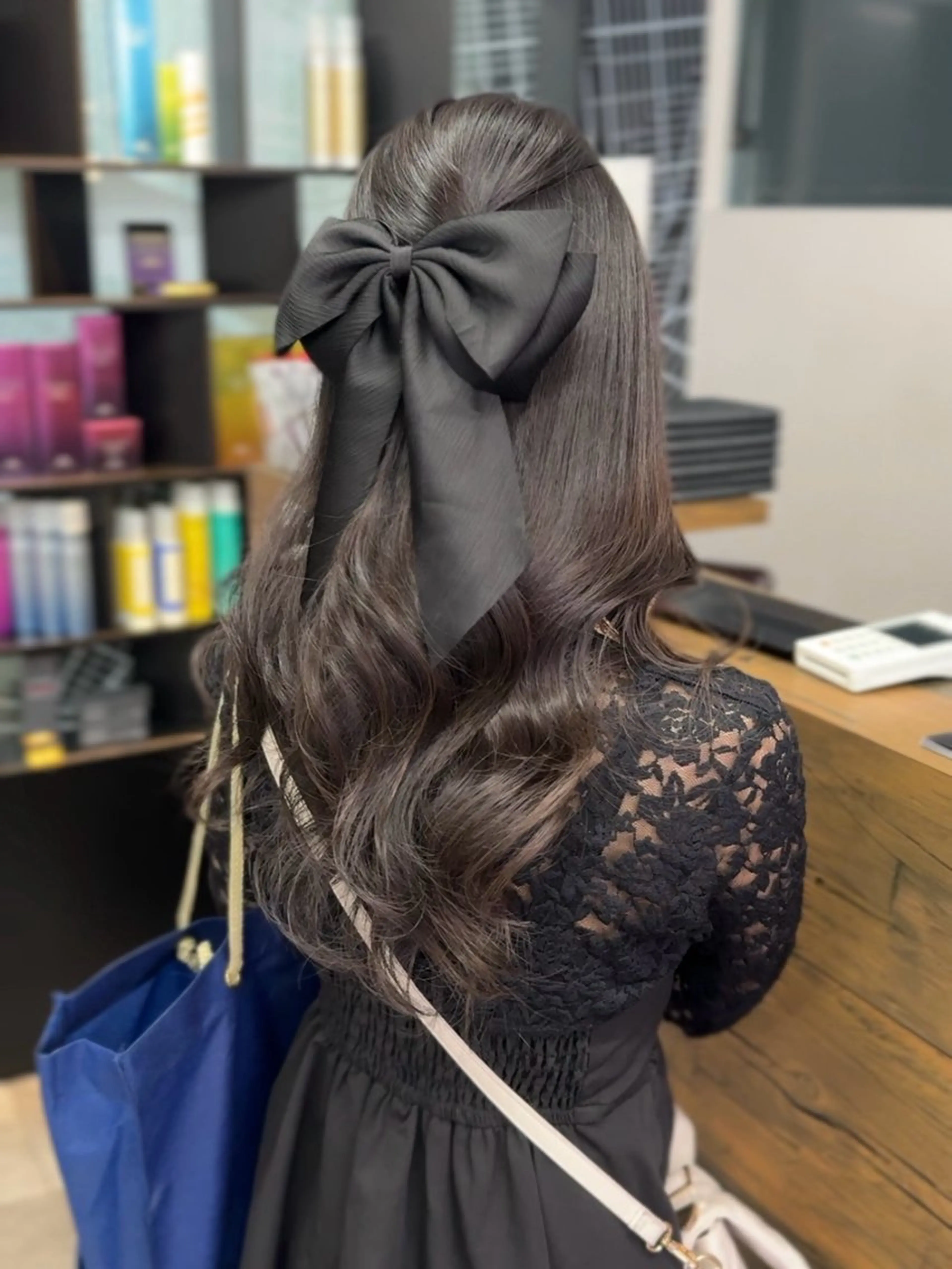 ロング カラー カット ヘアカラー トリートメント 韓国レイヤー➰北田 陸斗➰コテ巻きパーマのヘアスタイル