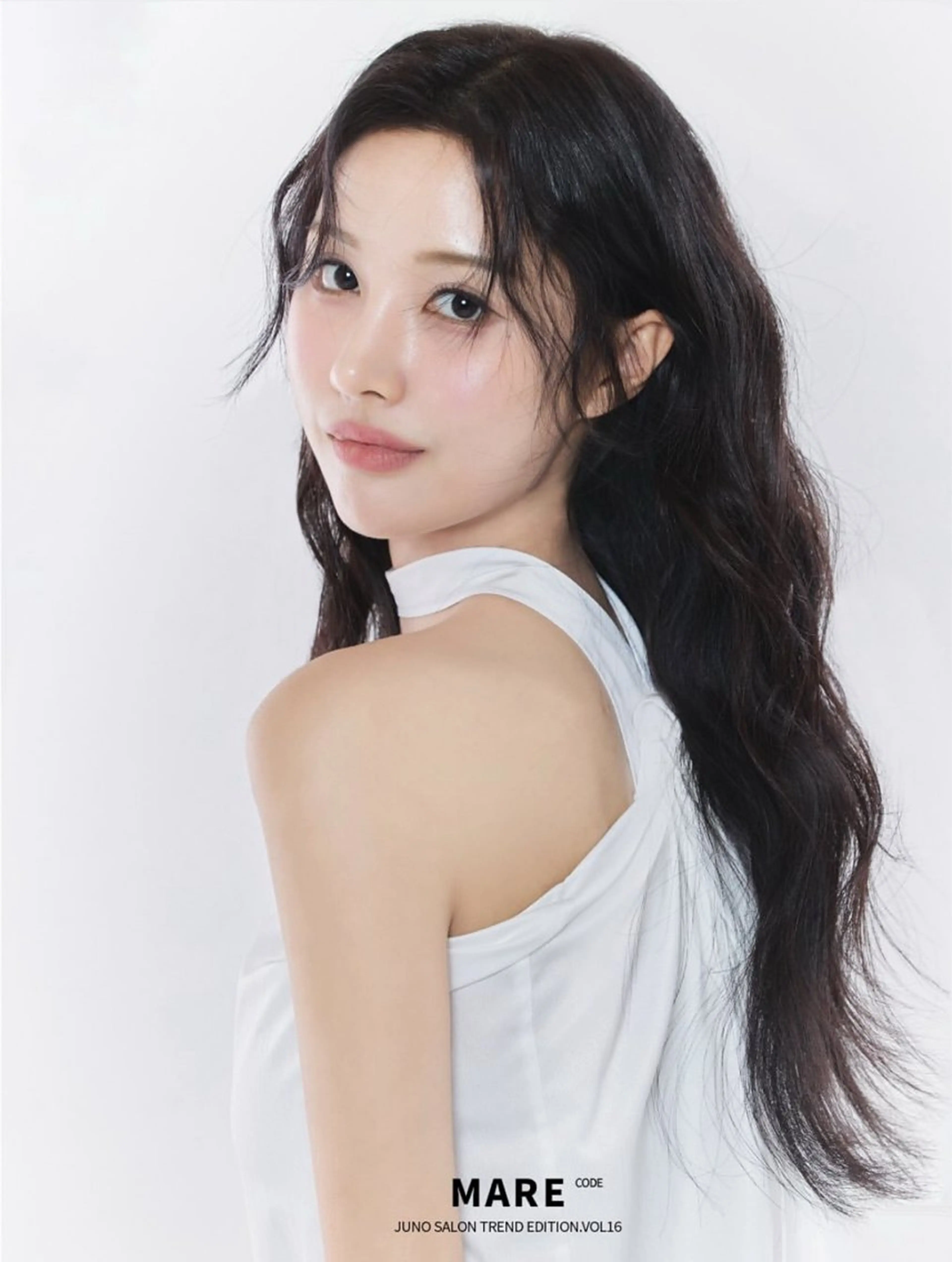 ロング カラー パーマ カット ヘアカラー パーマ 韓国JUNOヘア narumi🤍のヘアスタイル