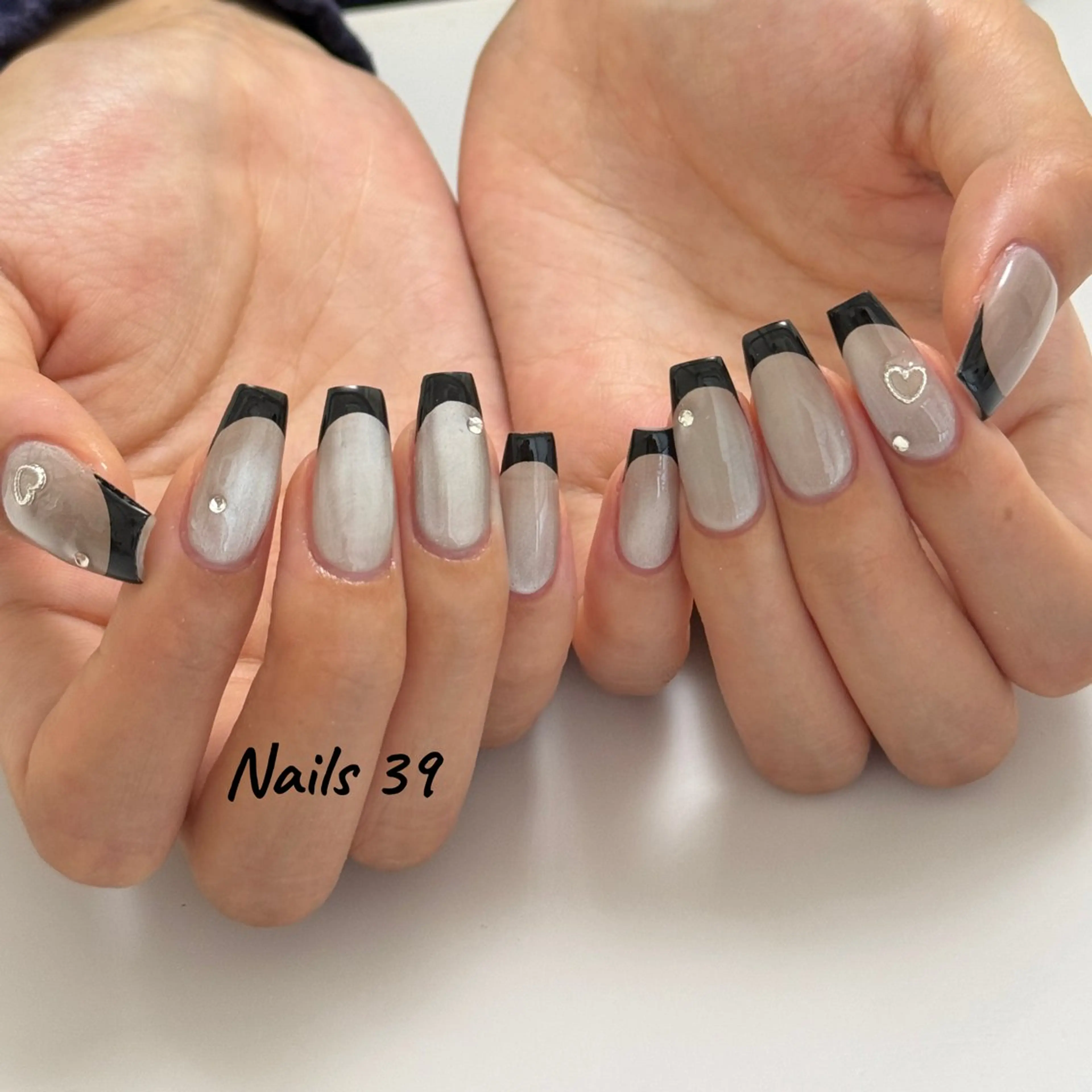 ネイル Nails 39のネイルデザイン