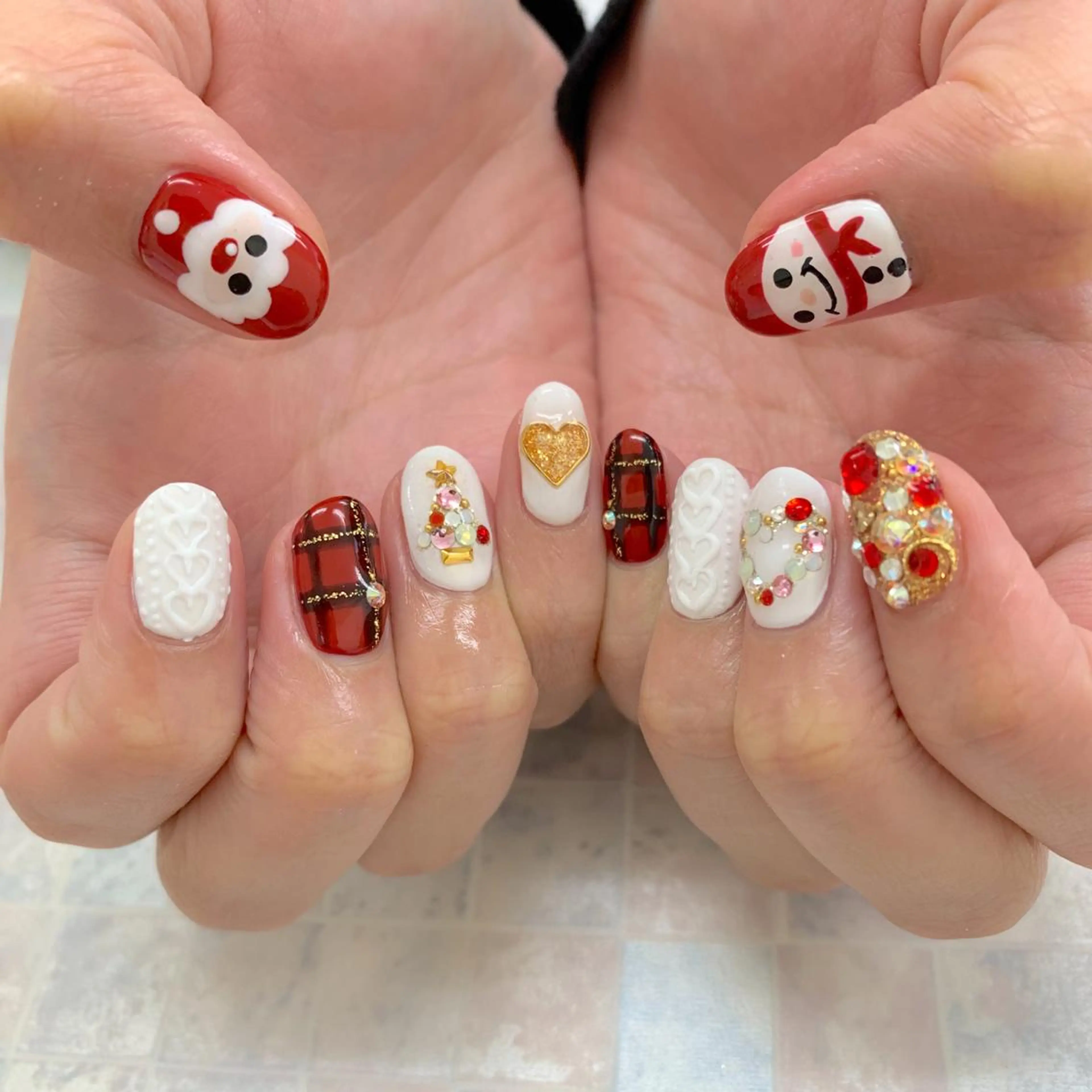 ネイル ハンドネイル 五十嵐 美智のネイルデザイン