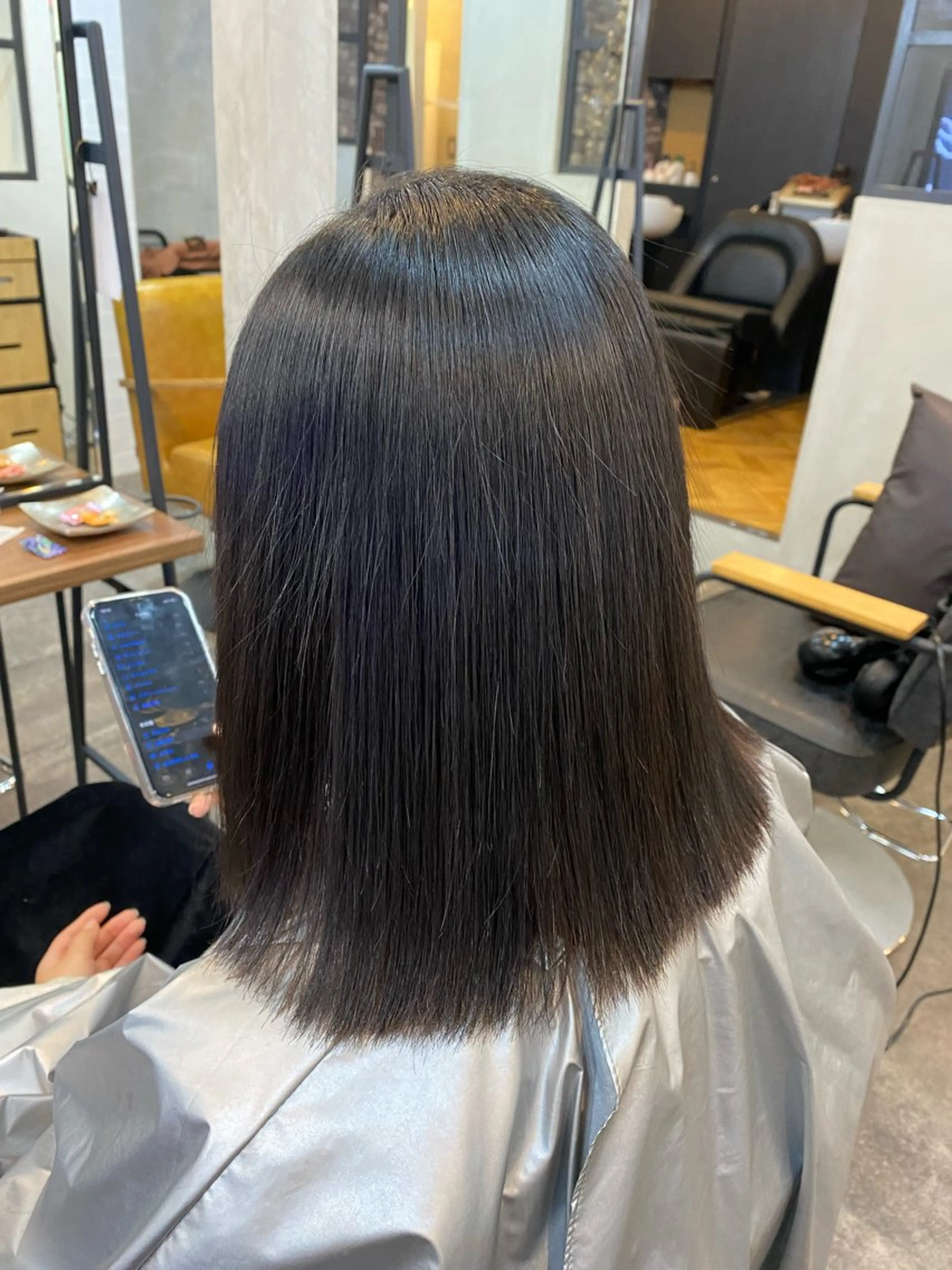 ミディアム 縮毛矯正 ロアヘアーコーディネート所属・ナチュラルヘア /透明感/長井遥陽のヘアスタイル