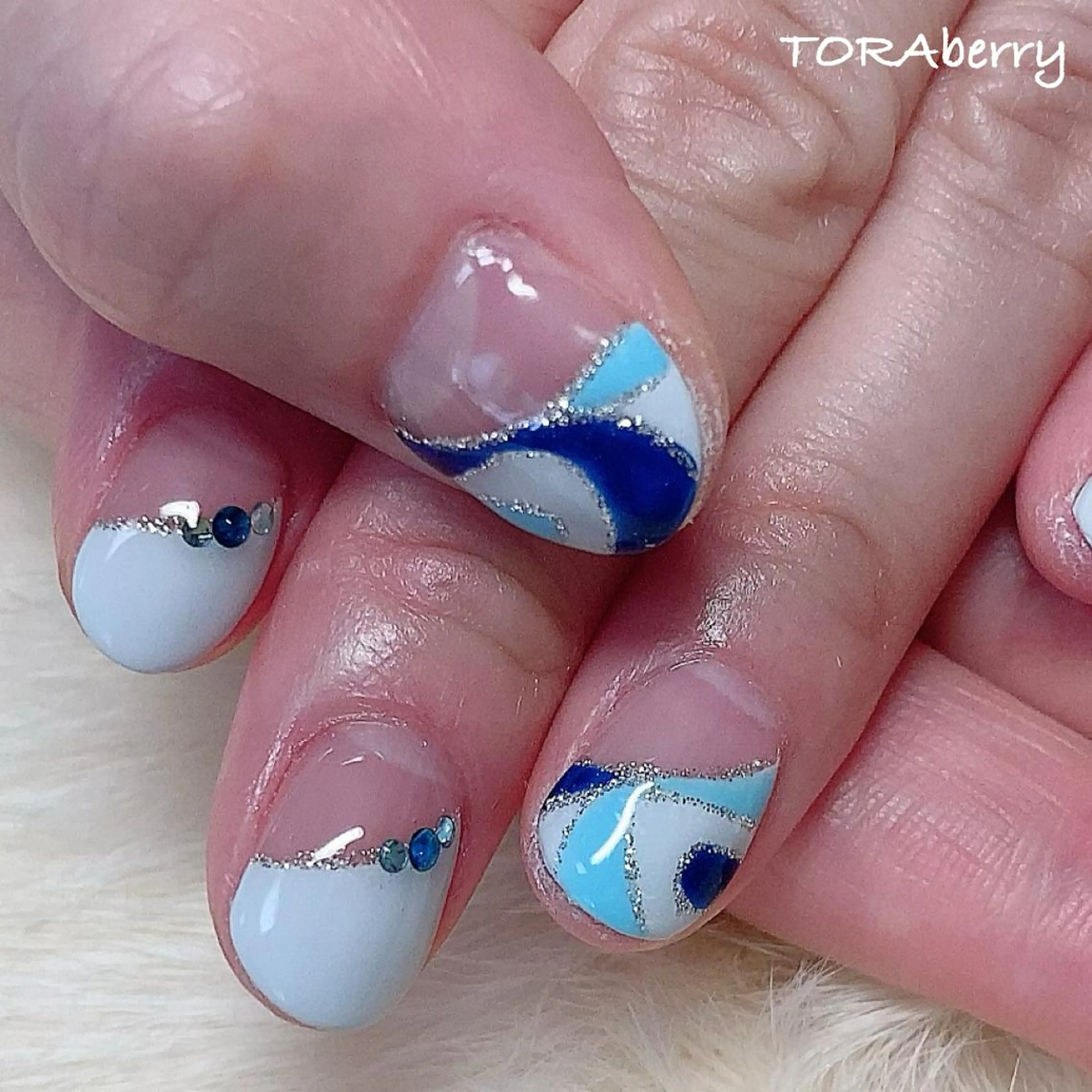 ネイル ハンドネイル ネイリスト なつみのネイルデザイン