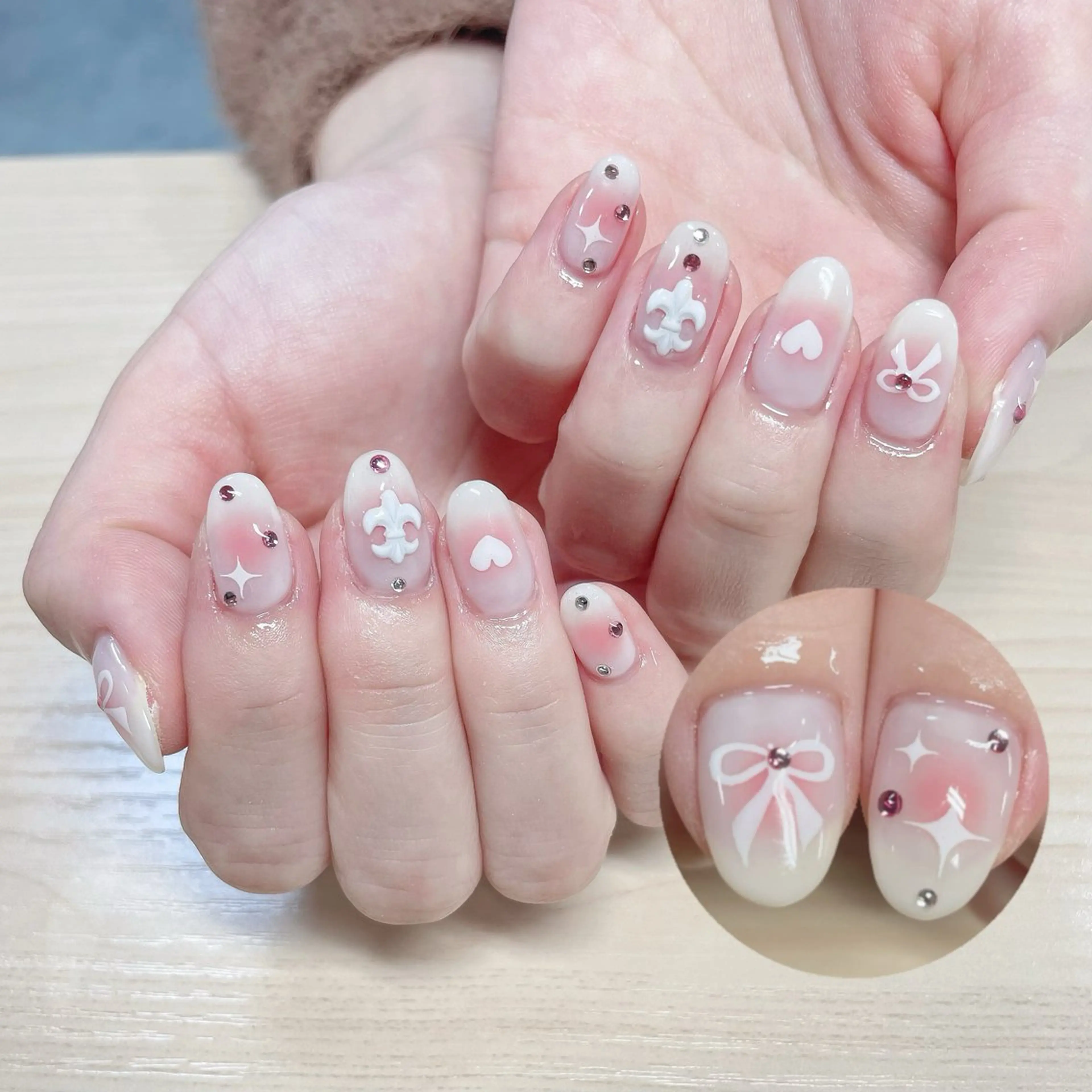 ネイル リボン ワンホンネイル ハンドネイル Ru na🍳のネイルデザイン