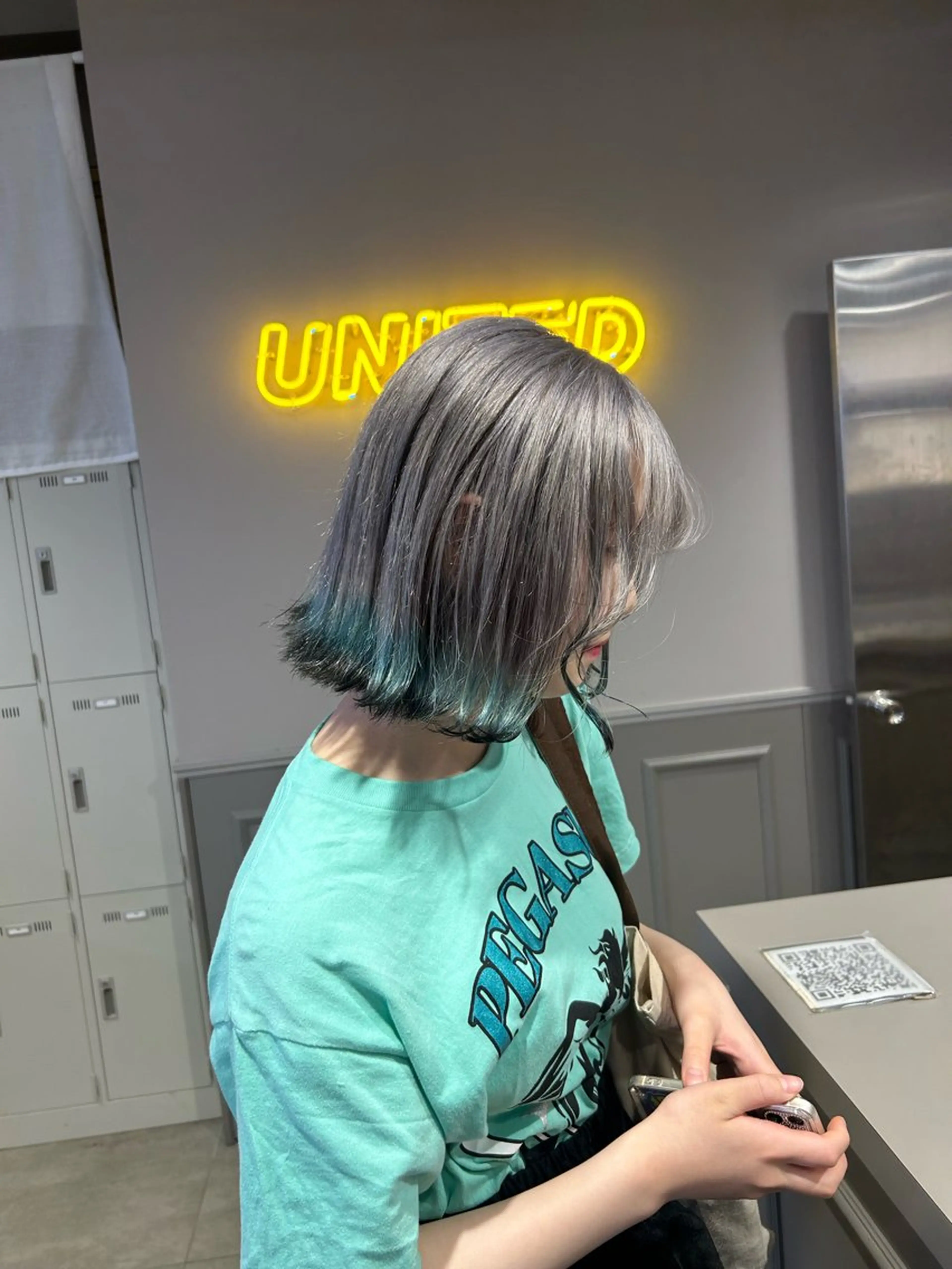 ミディアム カラー ヘアカラー ヘアセット 韓国/トレンド レイヤー【101】のヘアスタイル