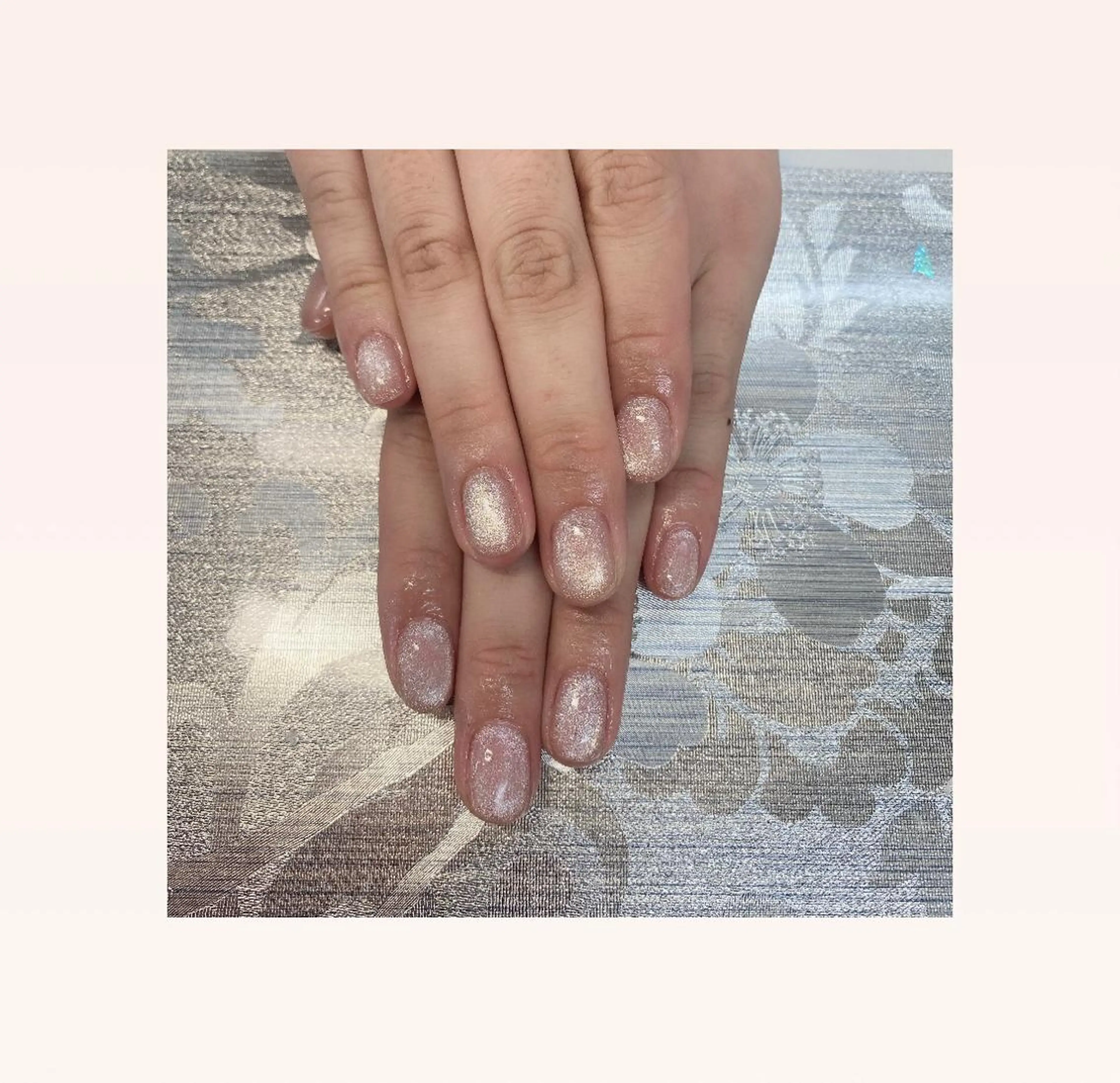 ネイル ハンドネイル I-nailロング /ワンホン/キラキラのネイルデザイン