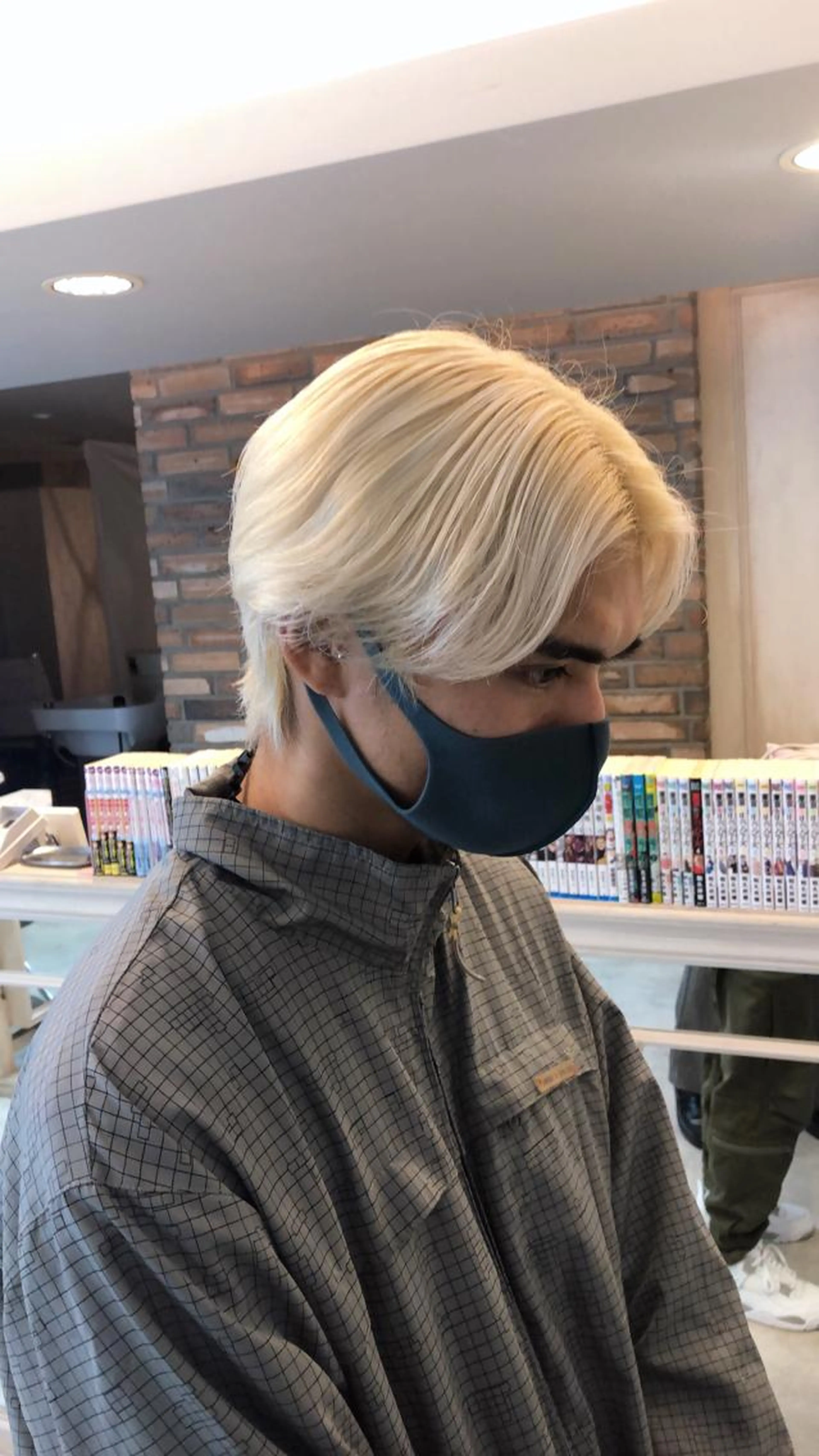 😎ご新規様限定😎メンズカット➕ケアブリーチカラー（ダブルカラー）※ダメージを94％カットでダメージを感じさせません！の写真