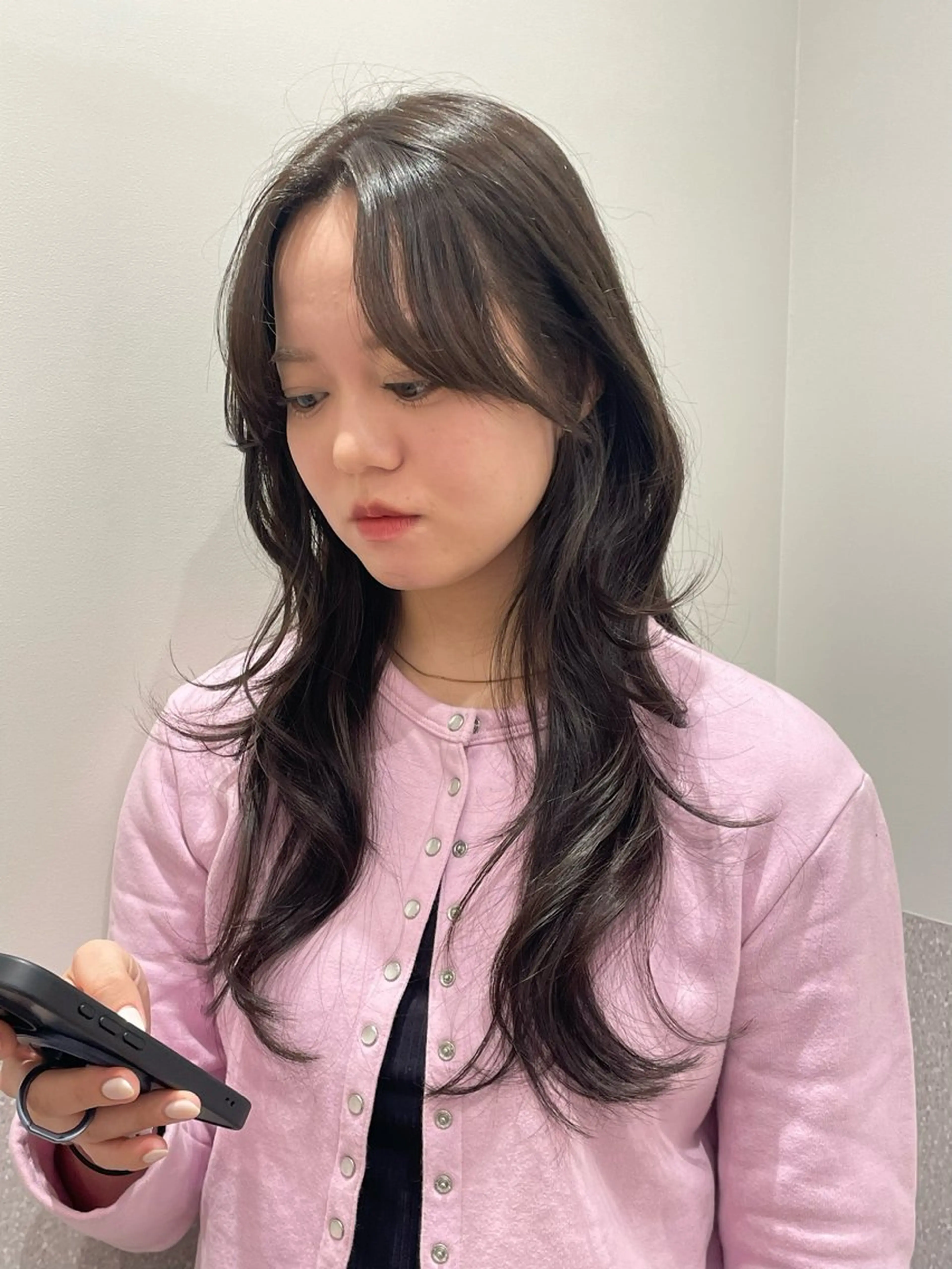 ロング 韓国風ヘア レイヤーカット カット ヘアカラー トリートメント ❤︎︎韓国ヘア❤︎︎ 𝑺𝒉𝒊𝒉𝒐のヘアスタイル