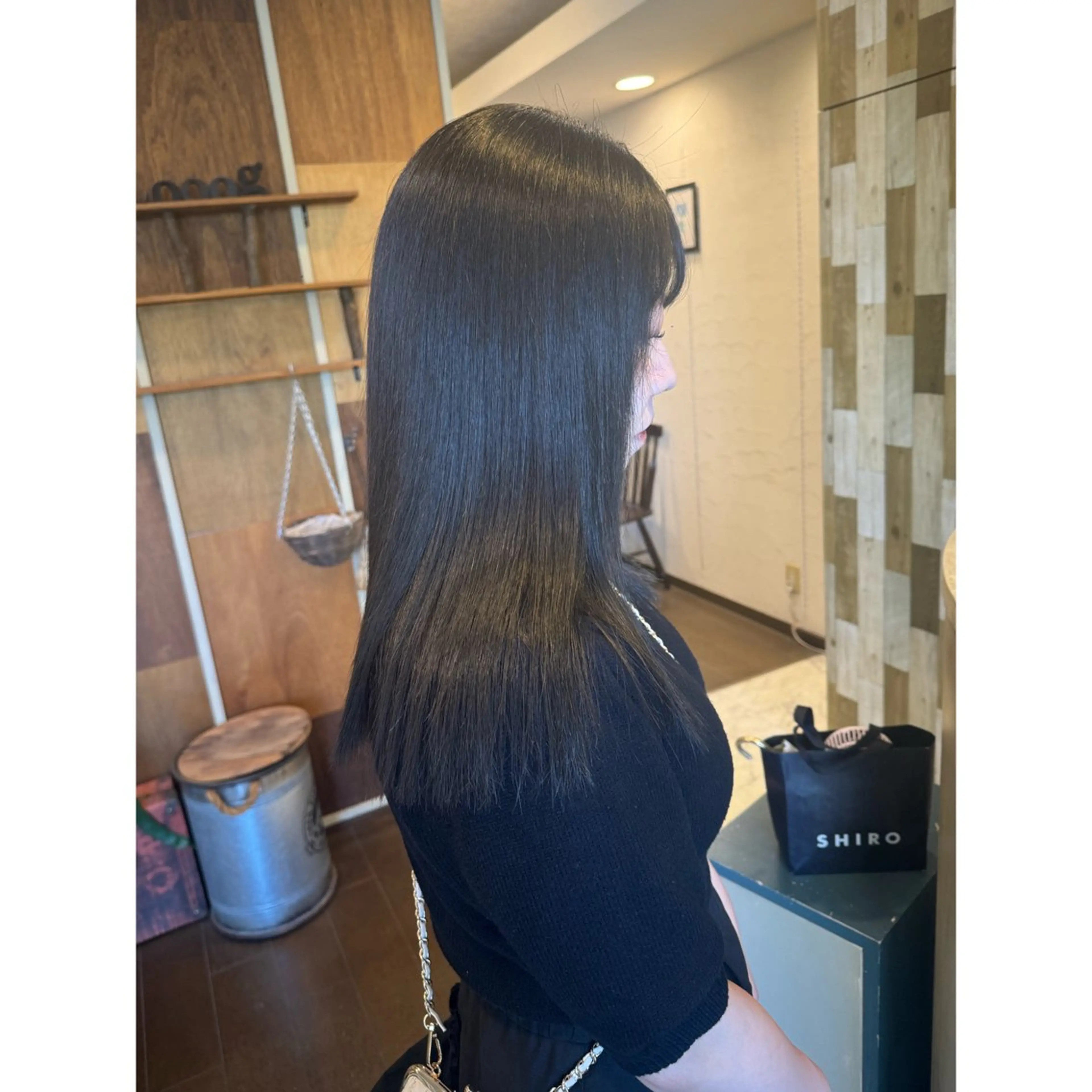 ロング ヘアカラー ハイトーン/ ダブルカラー/透明感のヘアスタイル