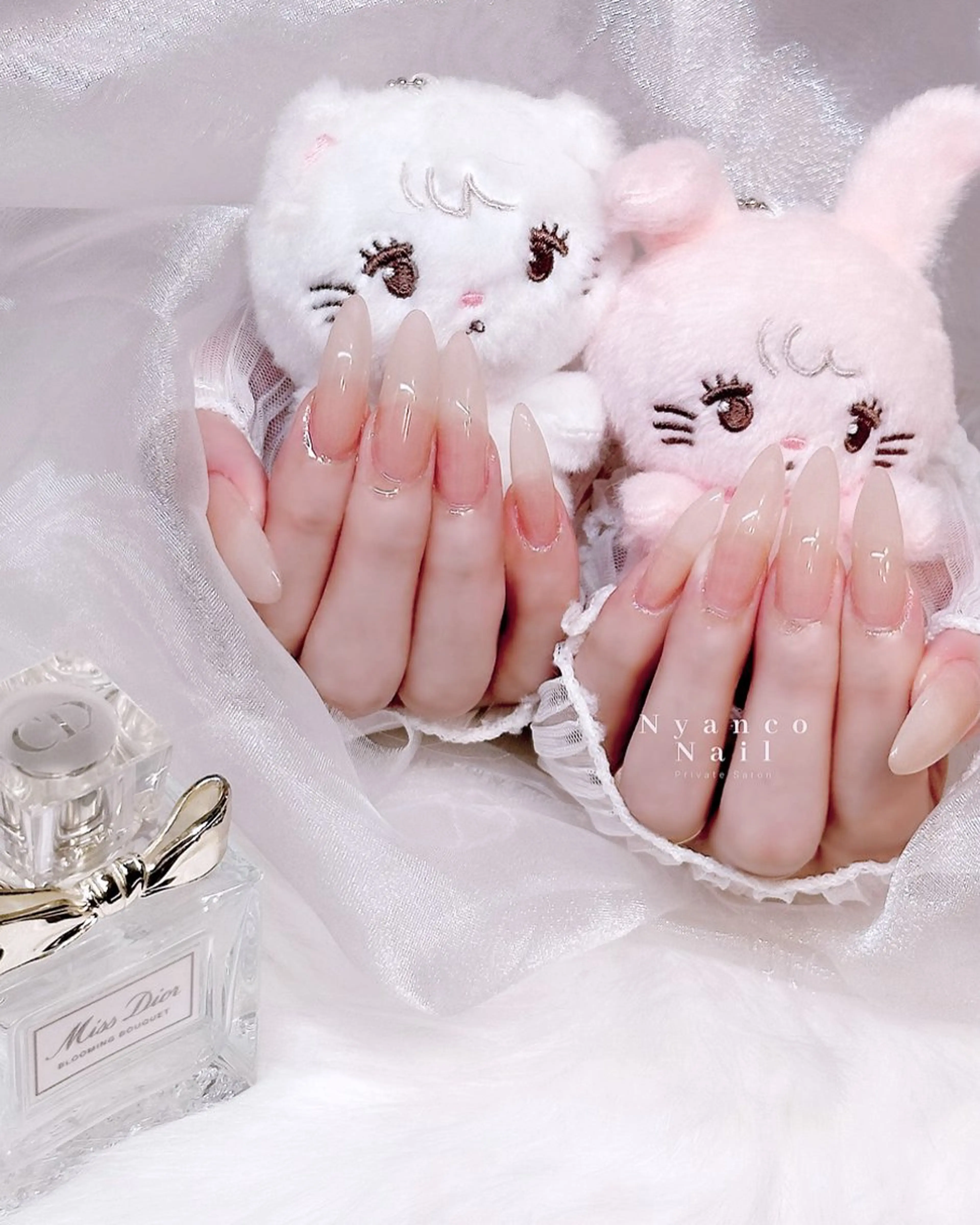 ネイル ジェルネイル ロングネイル ワンカラーネイル シンプルネイル 夏ネイル Nyanco Nailのネイルデザイン