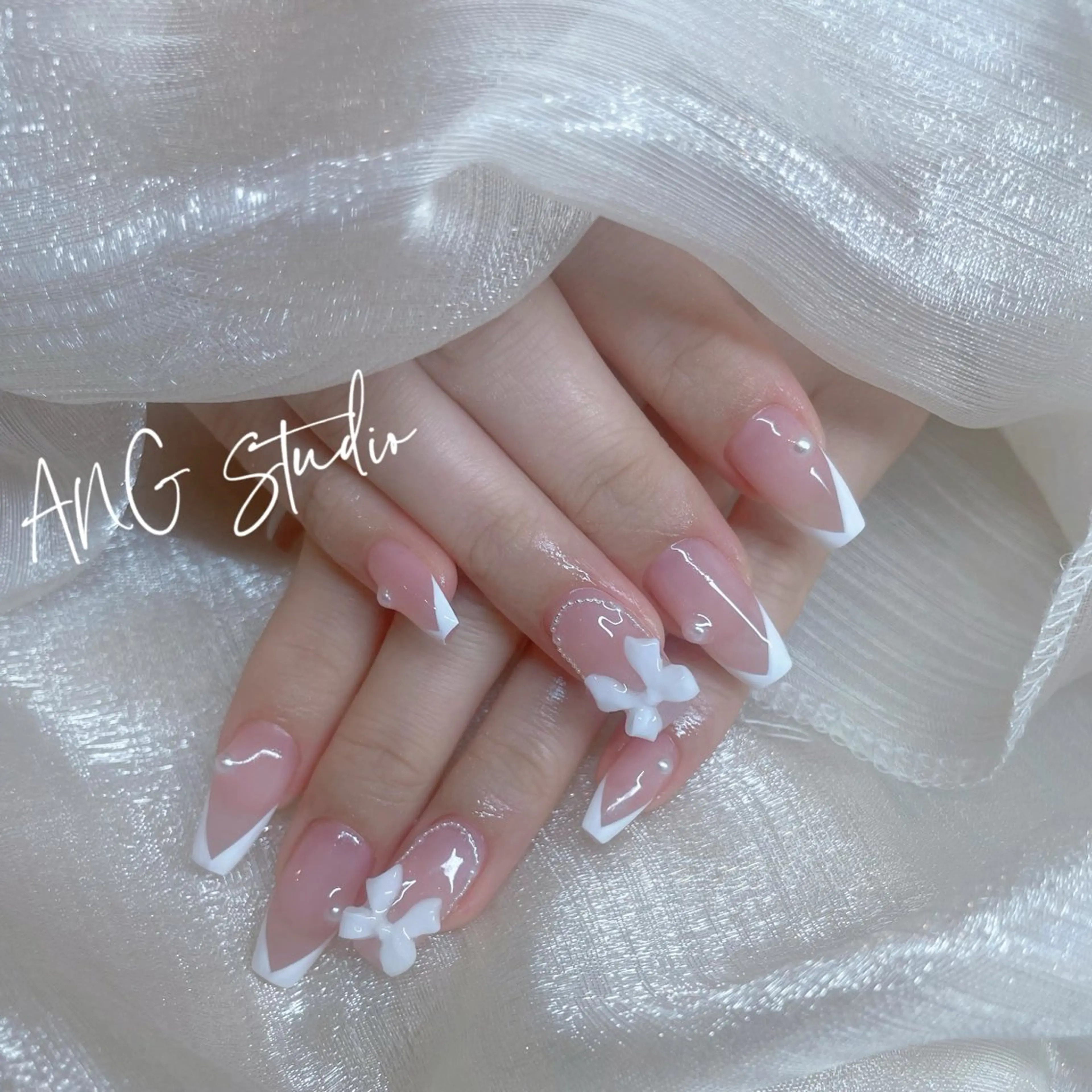 ネイル ハンドネイル ハンドケア ANG Studioのネイルデザイン