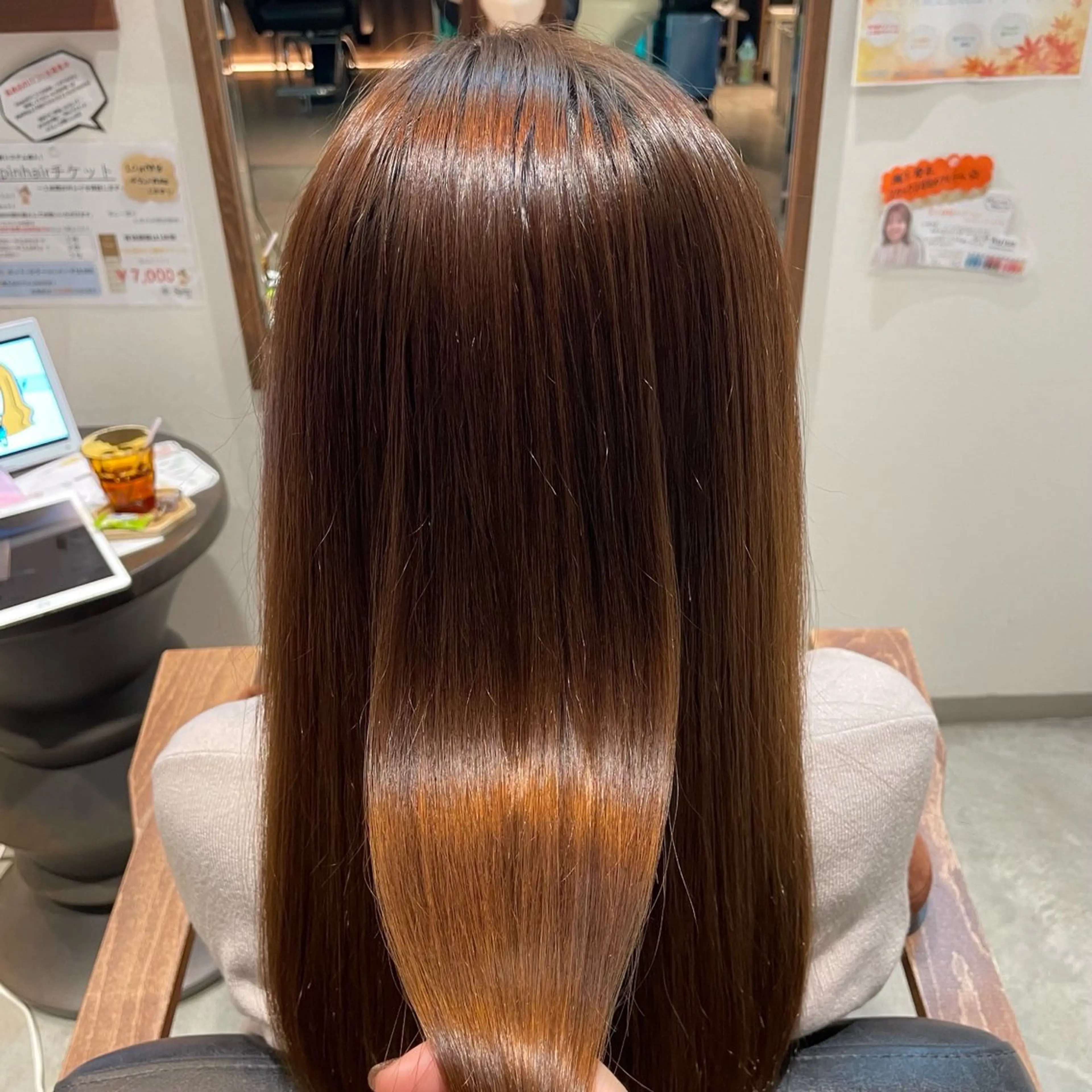 カラー spinhair荻野 莉帆のヘアスタイル