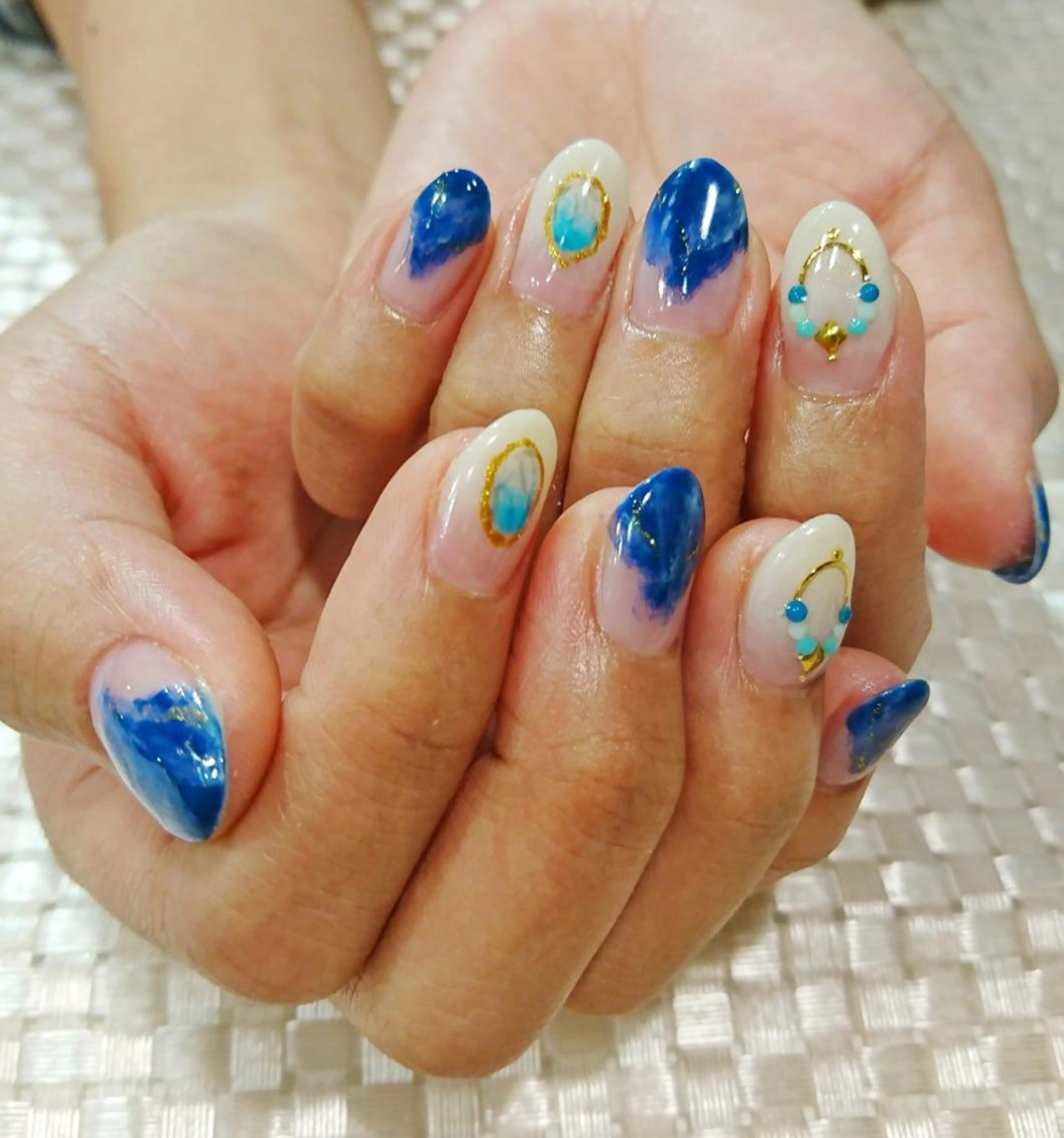 ネイル みー shakushiroのネイルデザイン