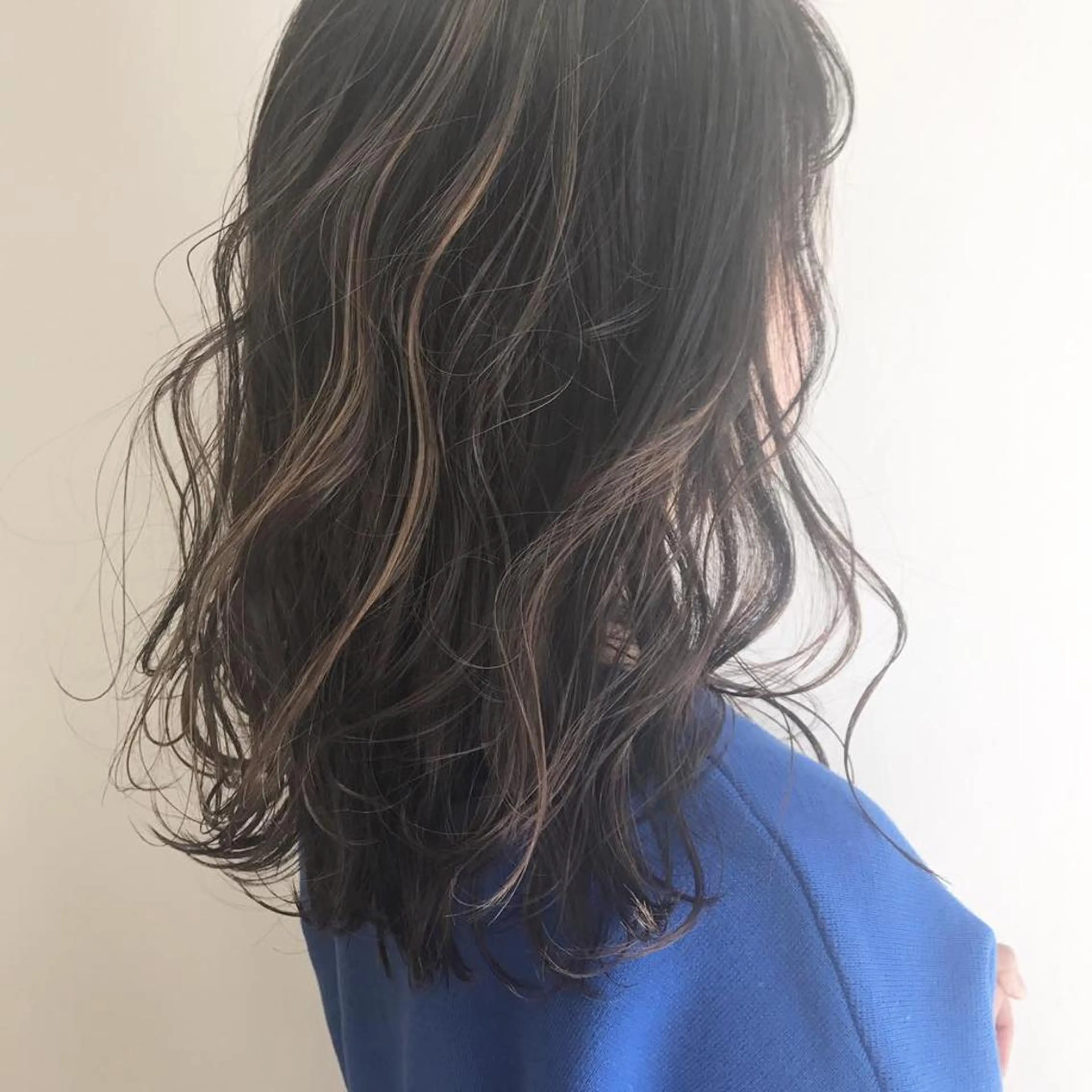 セミロング FERIAあべの KARINのヘアスタイル