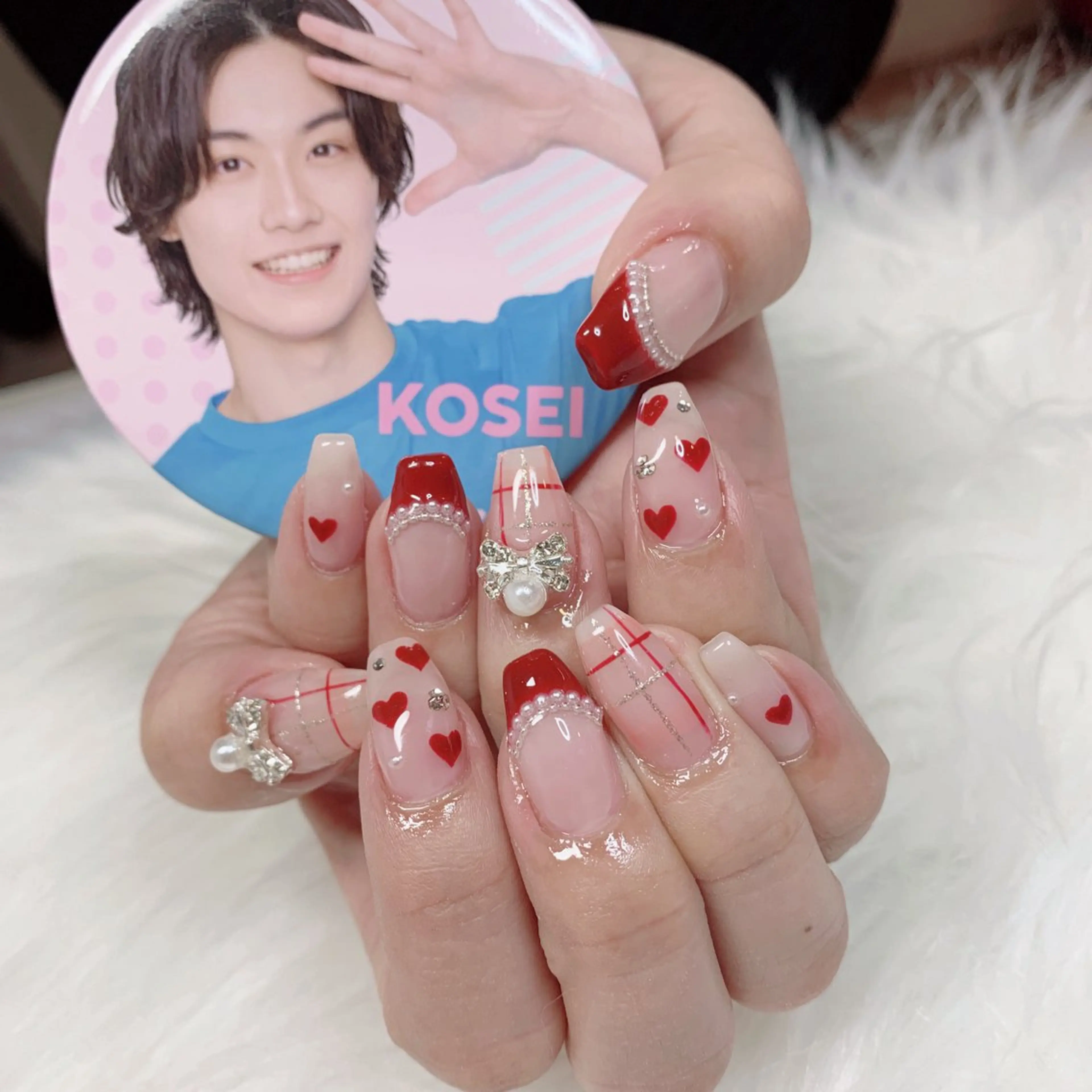 ネイル アートネイル リボン ハンドネイル La neige* yuki 🥯🍑のネイルデザイン