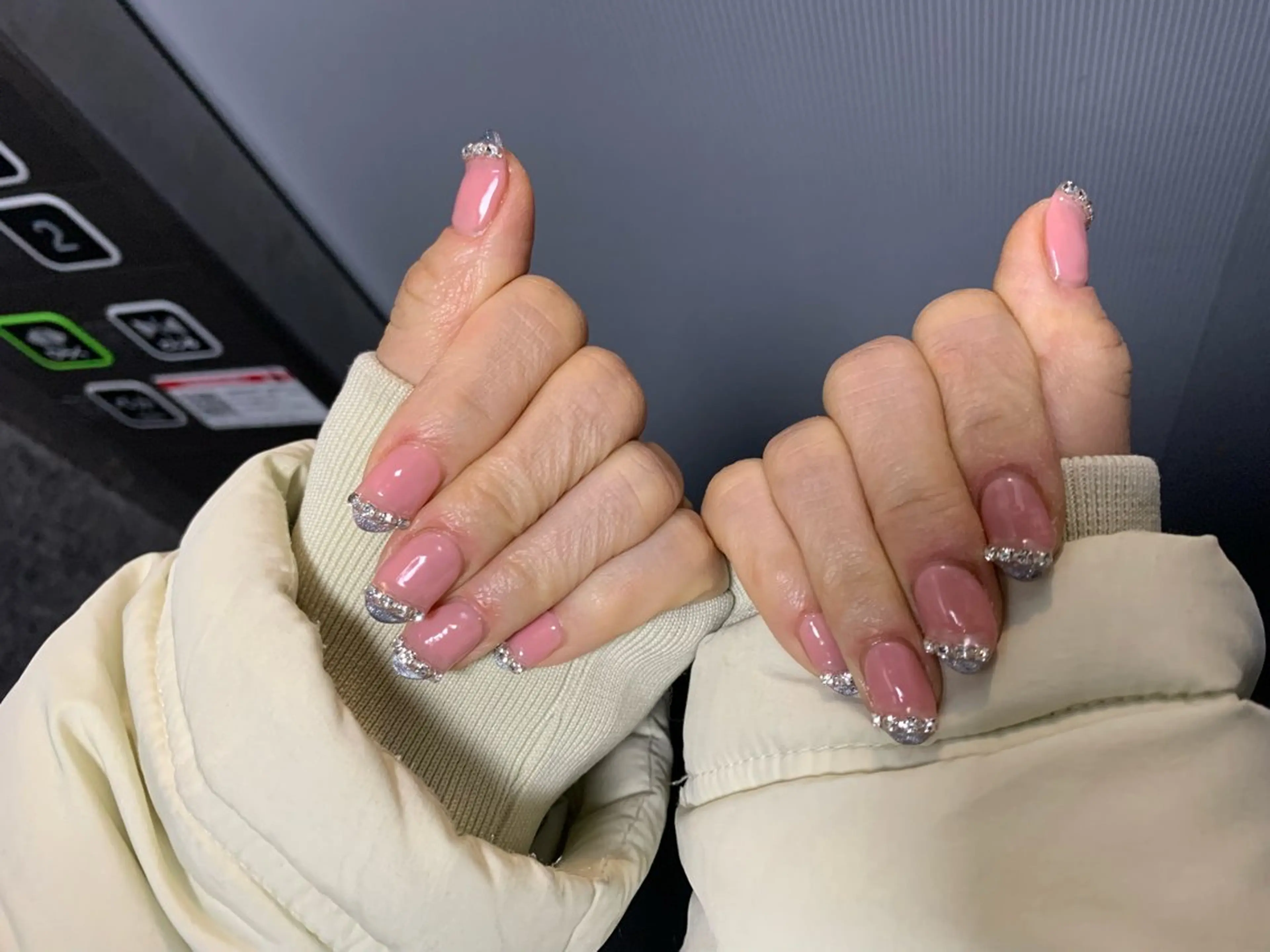 ネイル しょう えんきんのネイルデザイン