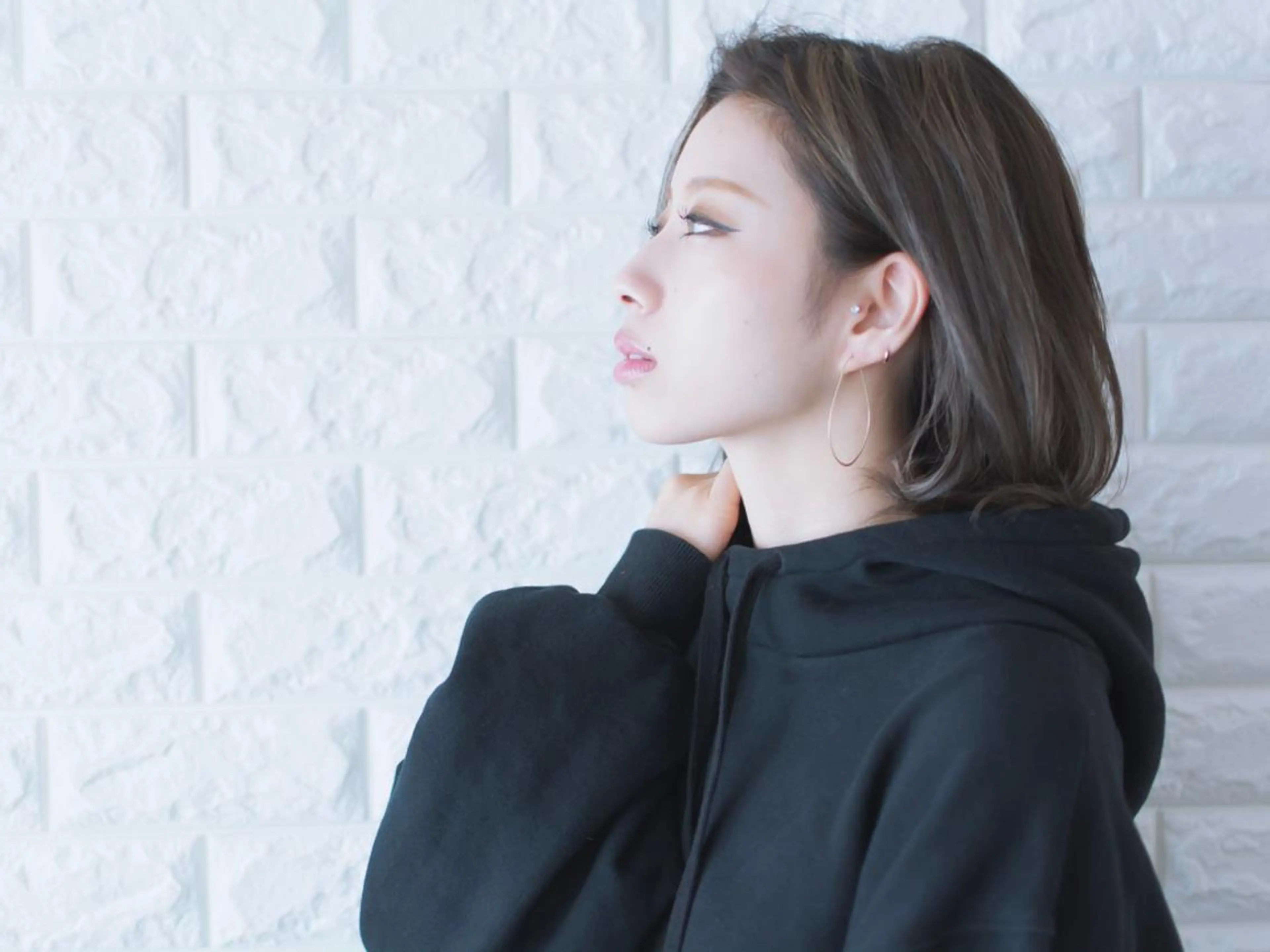 ミディアム カラー ショートボブ ベージュカラー ブルーカラー ブルージュ グレージュ 撮影モデル 斉藤 正敏のその他イメージ