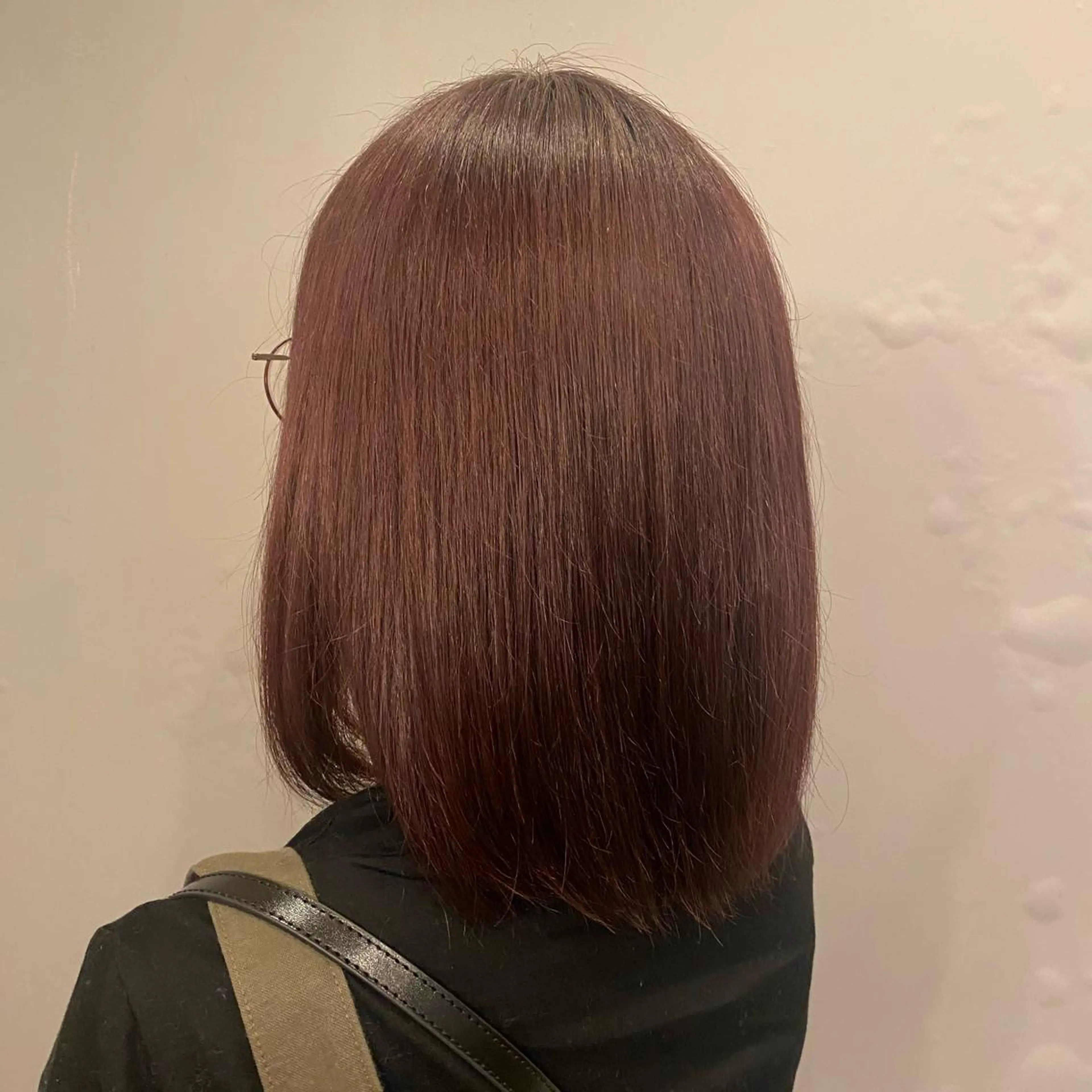 ミディアム カラー ブラウンカラー ピンクカラー ピンクブラウン ヘアカラー トリートメント 水瀬 咲夏のヘアスタイル