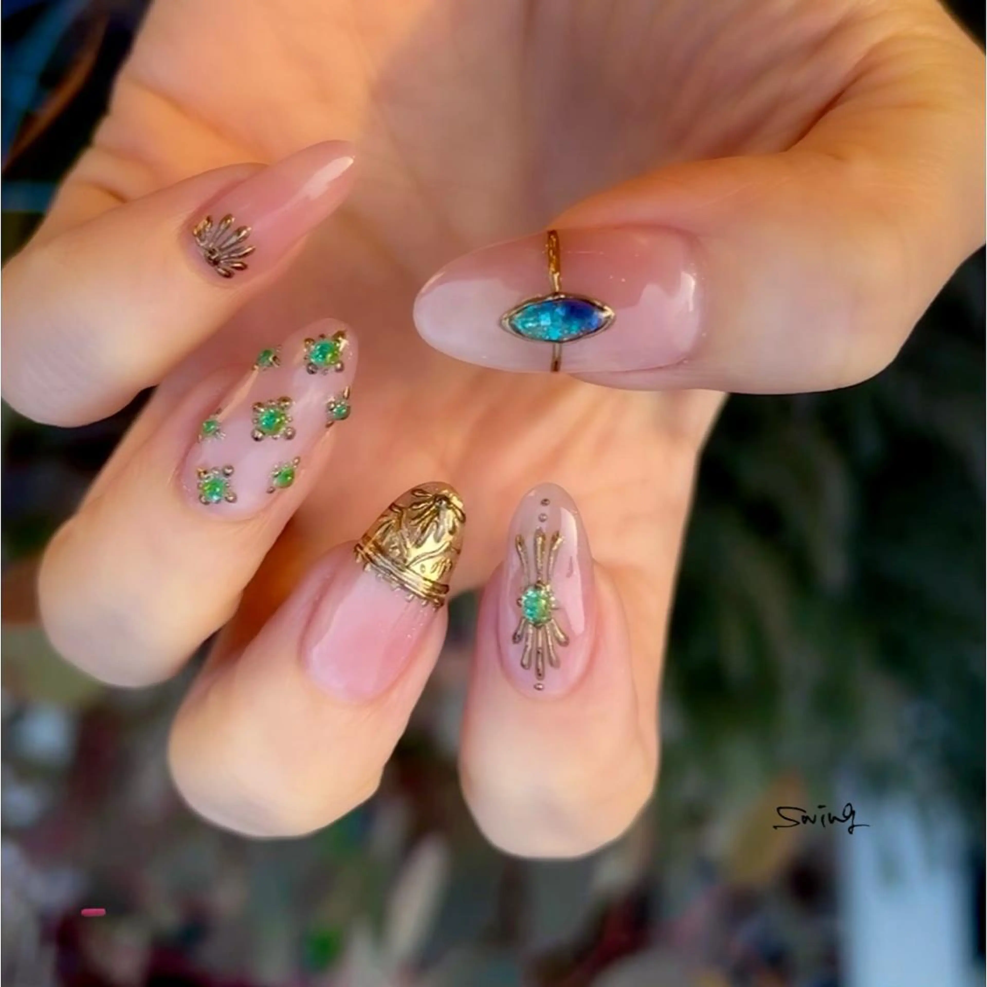 ネイル アートネイル ハンドネイル SWING Nail Salon所属・Yoshida Takakoのネイルデザイン