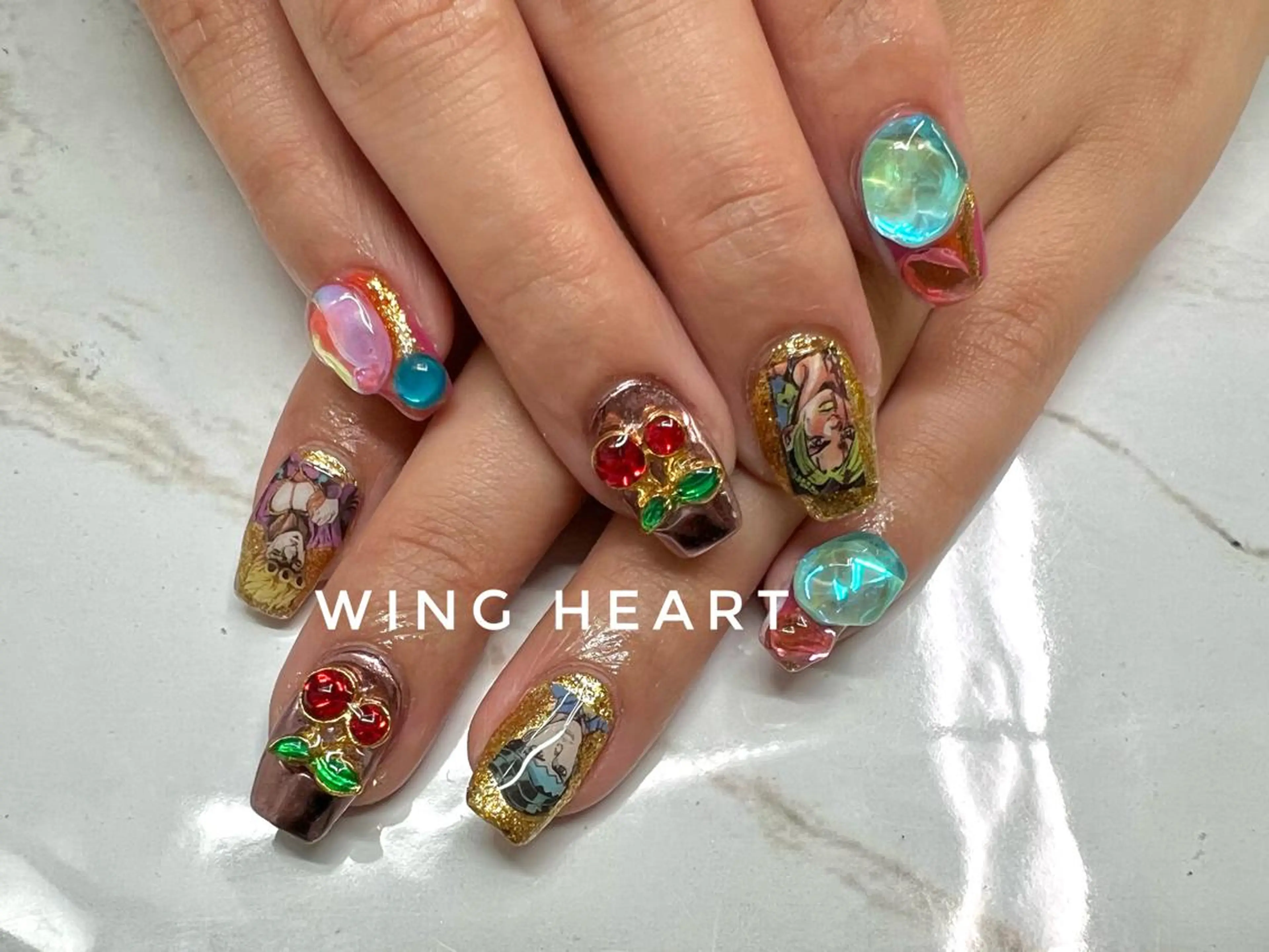 ネイル I. AYUMIのネイルデザイン