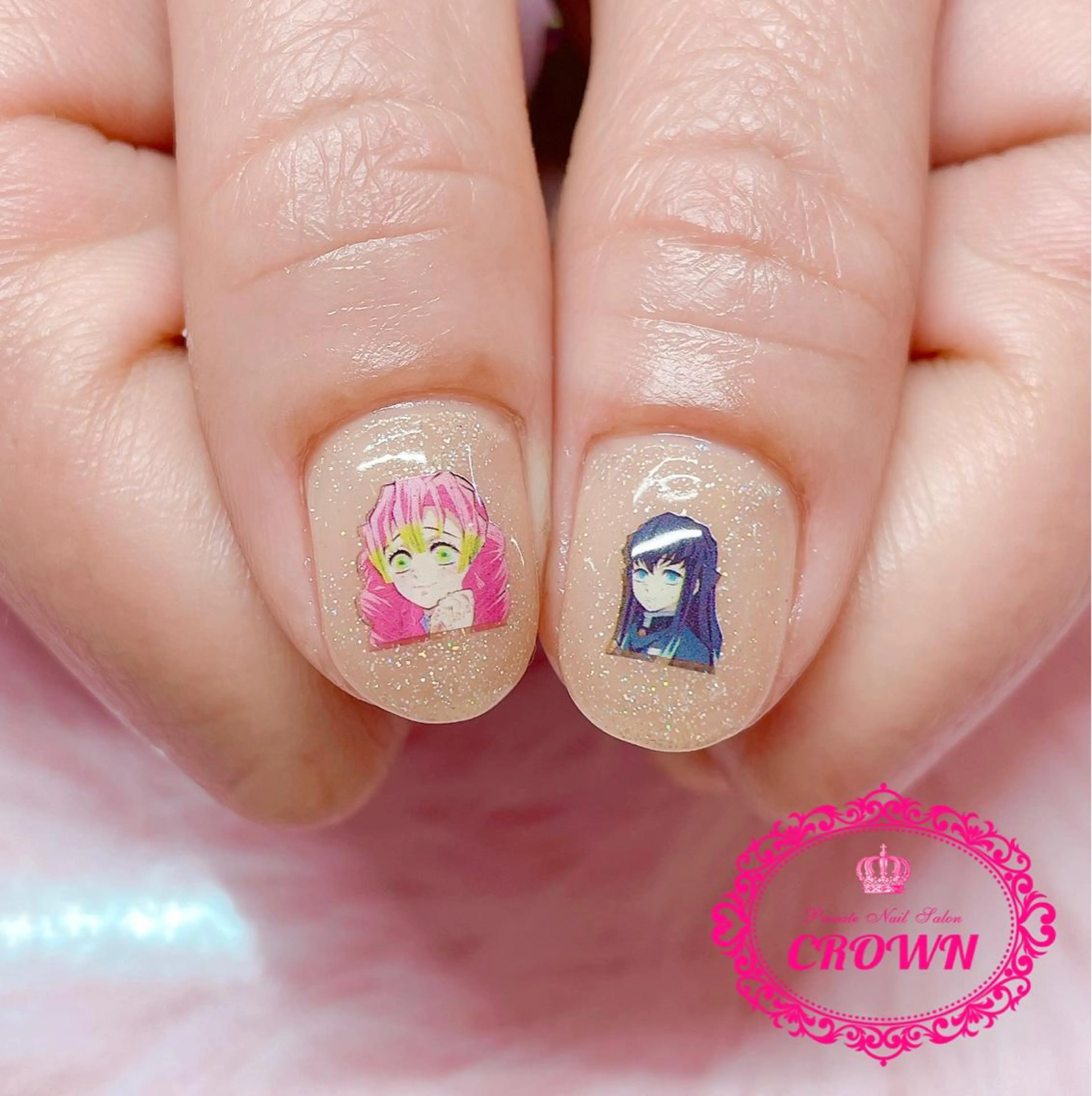 ネイル CROWN プライベートサロンのネイルデザイン