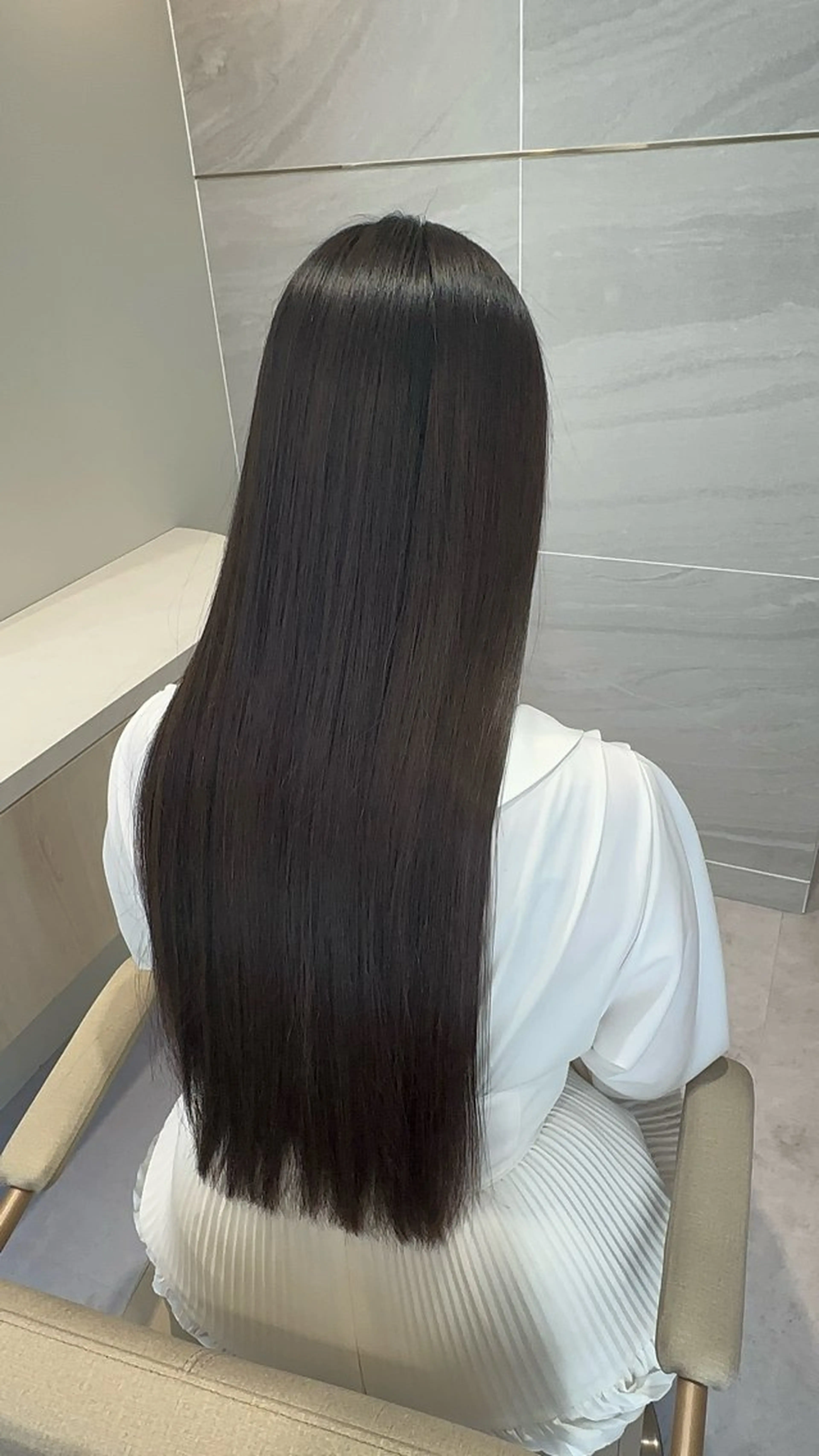 セミロング fiica （フィーカ）所属・金子侑史 /縮毛矯正の人のヘアスタイル