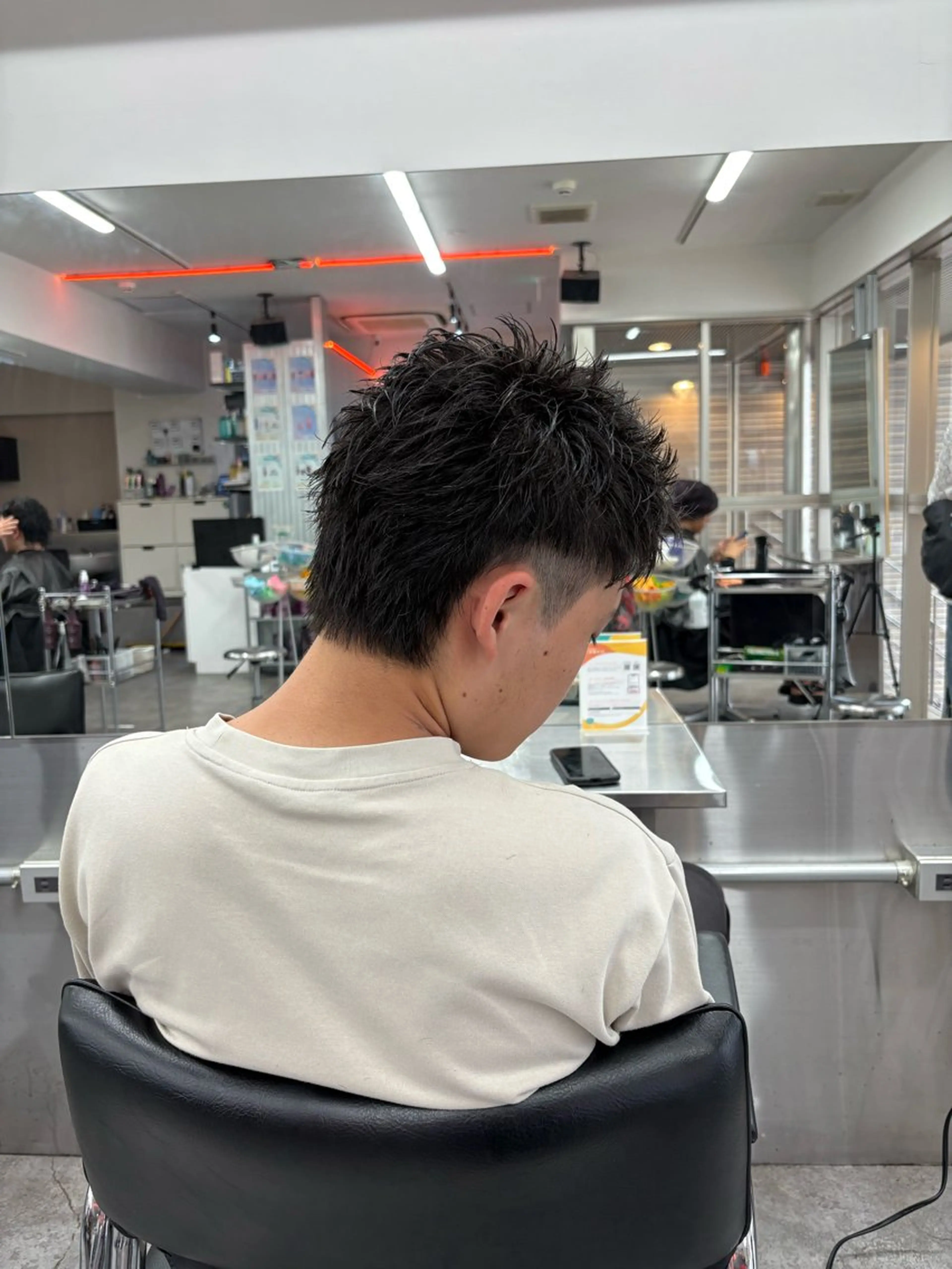 ショート カラー パーマ メンズ カット ヘアセット メンズパーマ特化 🔥韓国ヘア職人🔥のヘアスタイル