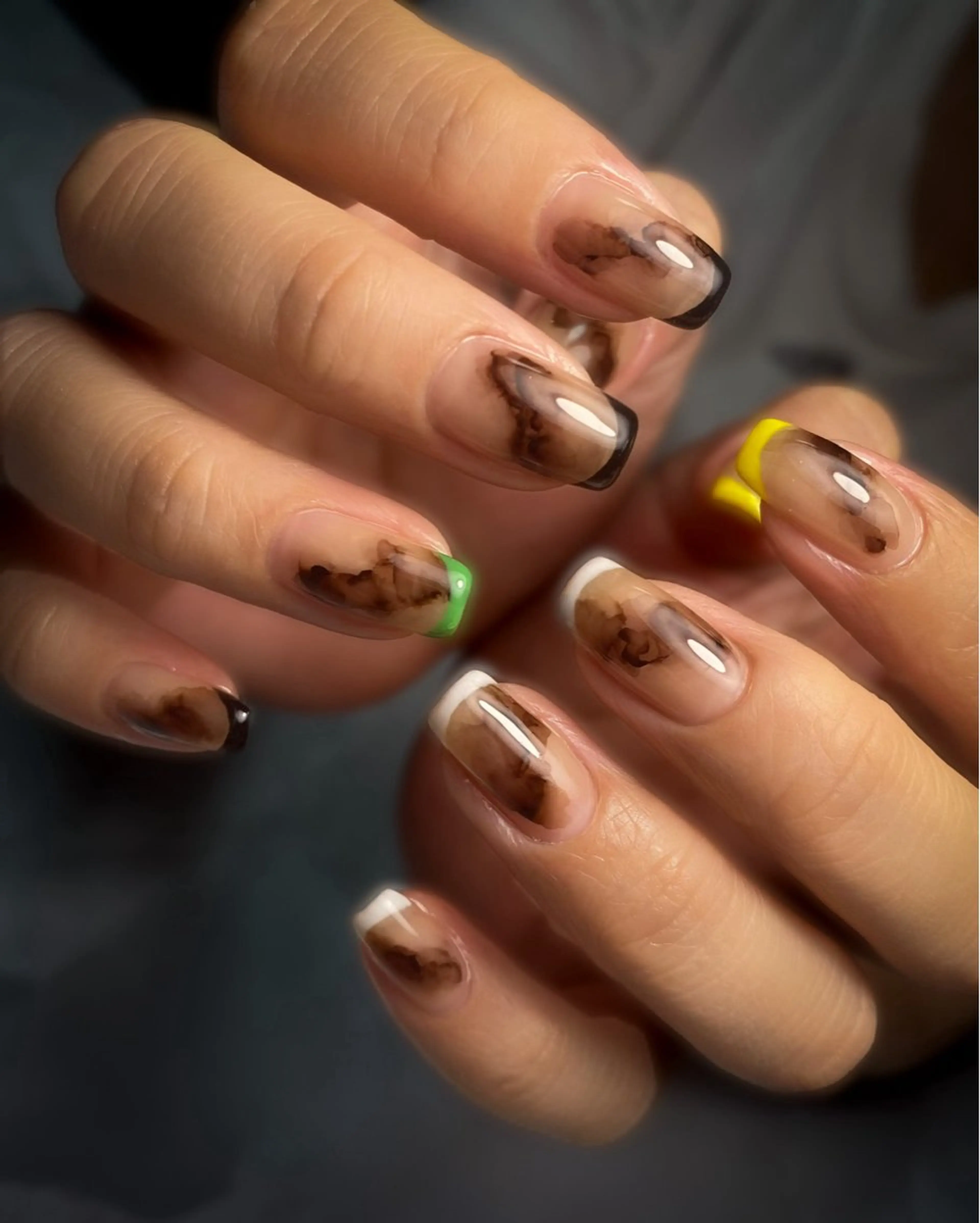 ネイル フットネイル フレンチネイル ニュアンスネイル ハンドネイル &.nail/ ニュアンス/持込み可のネイルデザイン