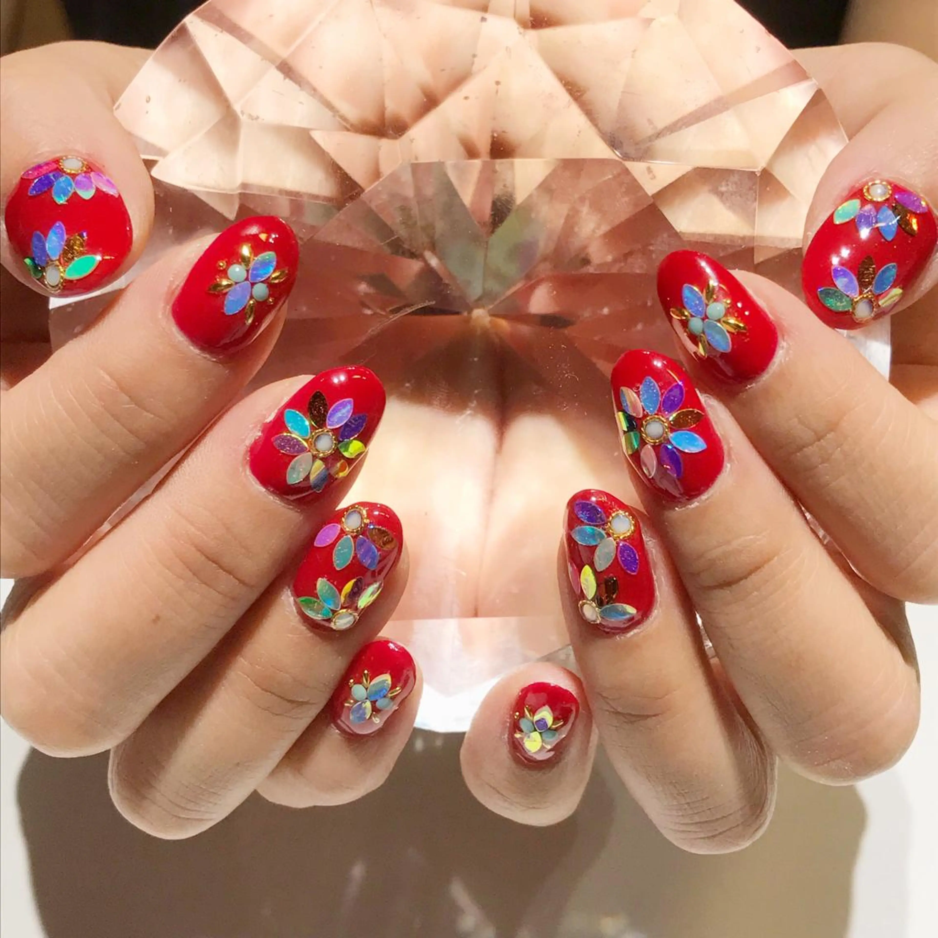 ネイル ジェルネイル YUN 💅のネイルデザイン