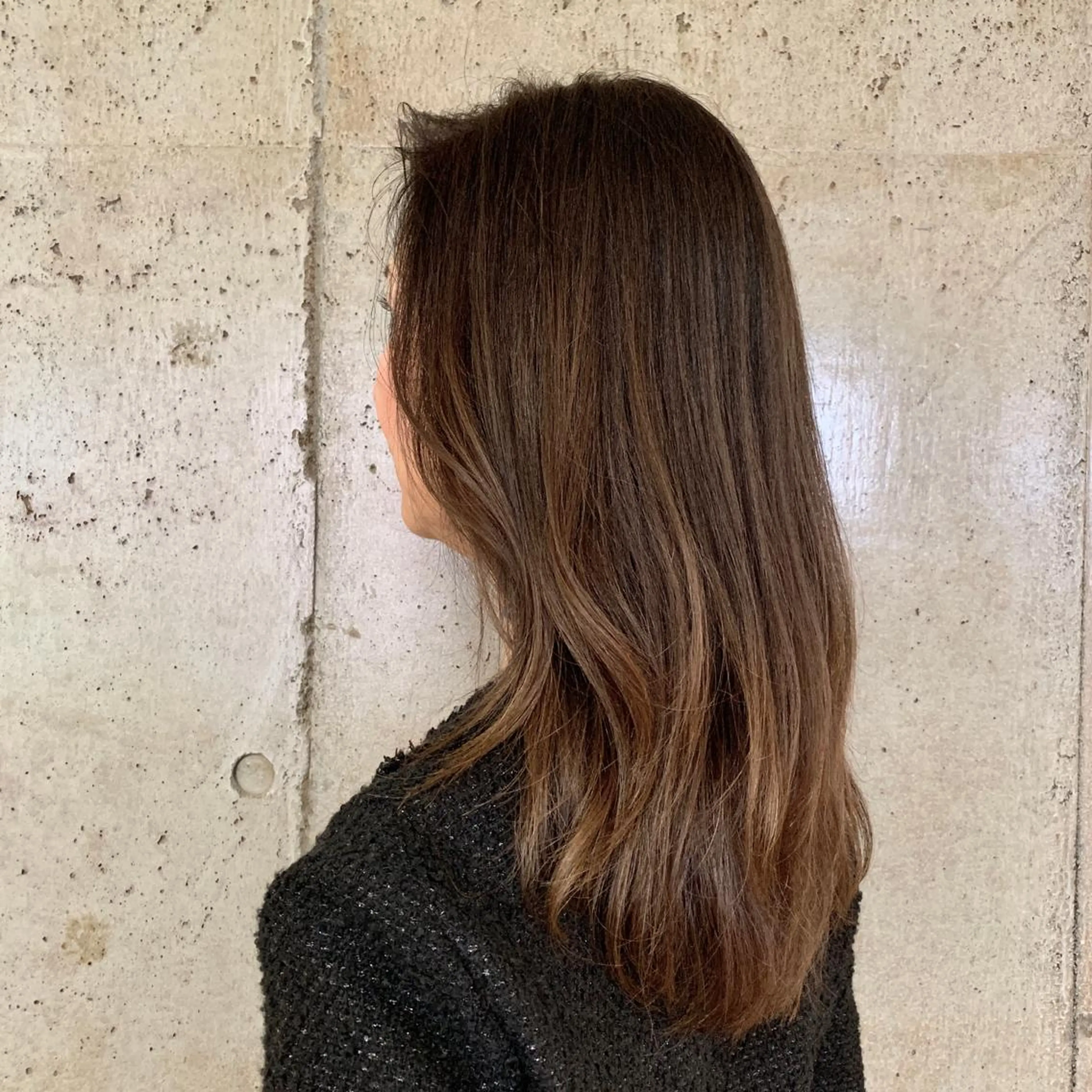 ロング カラー 二宮 早智子のヘアスタイル