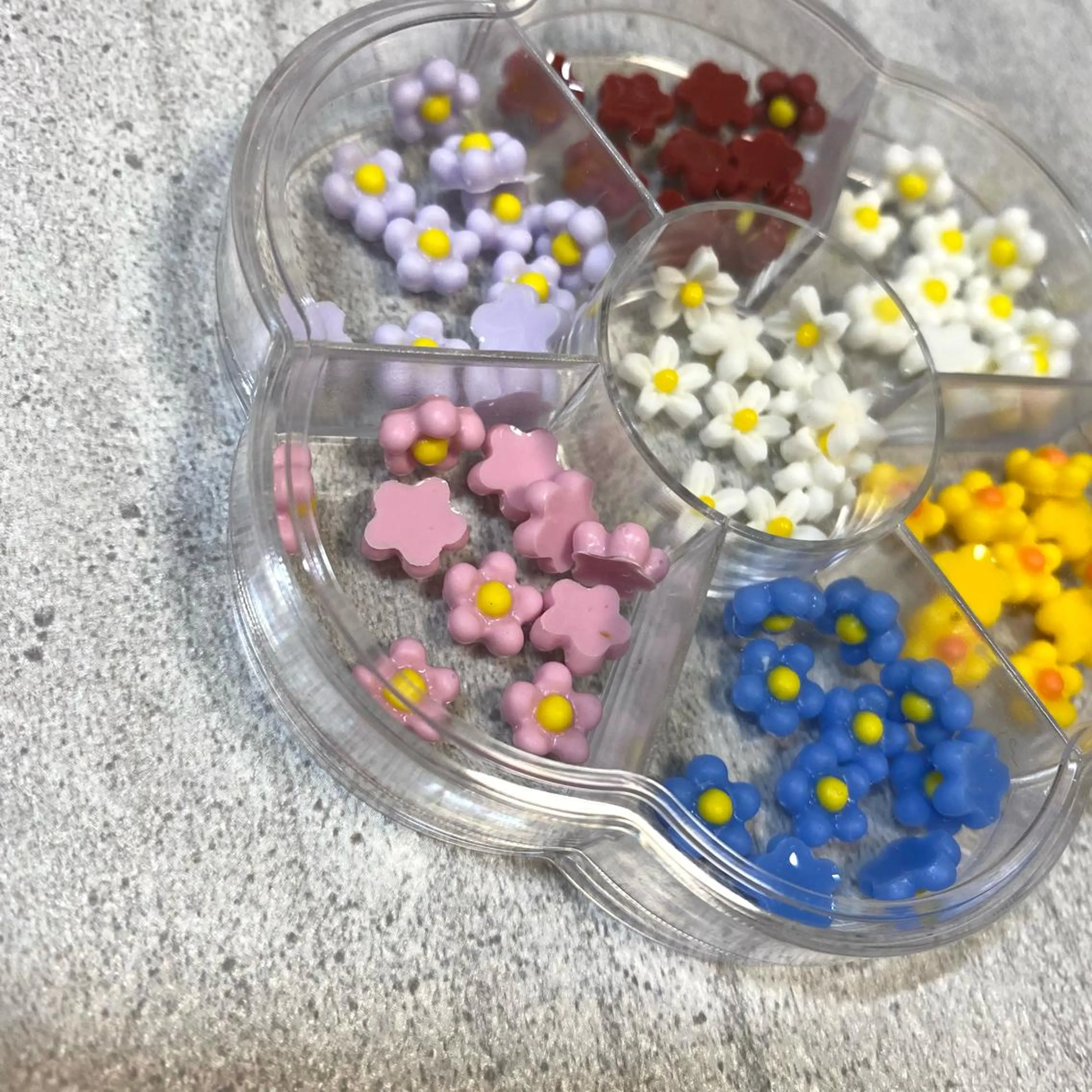 ミディアム カラー パーマ ヘアアレンジ メンズ キッズ ネイル マツエク・マツパ アイブロウ 今福鶴見ネイル 8(ｴｲﾄ)のネイルデザイン