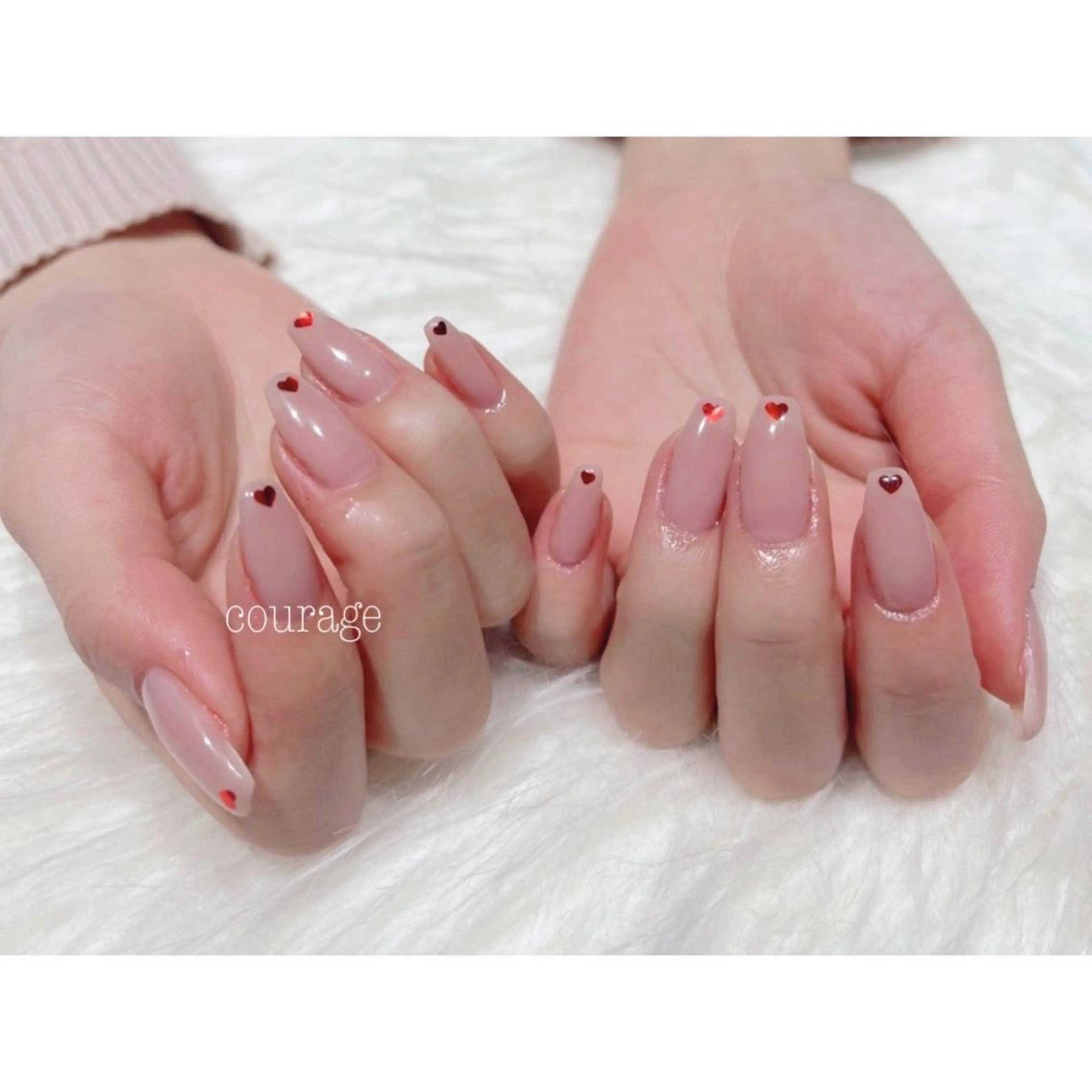 ネイル ハート ワンカラーネイル ハンドネイル ネイルサロンcourage所属・ネイルサロン courageのネイルデザイン