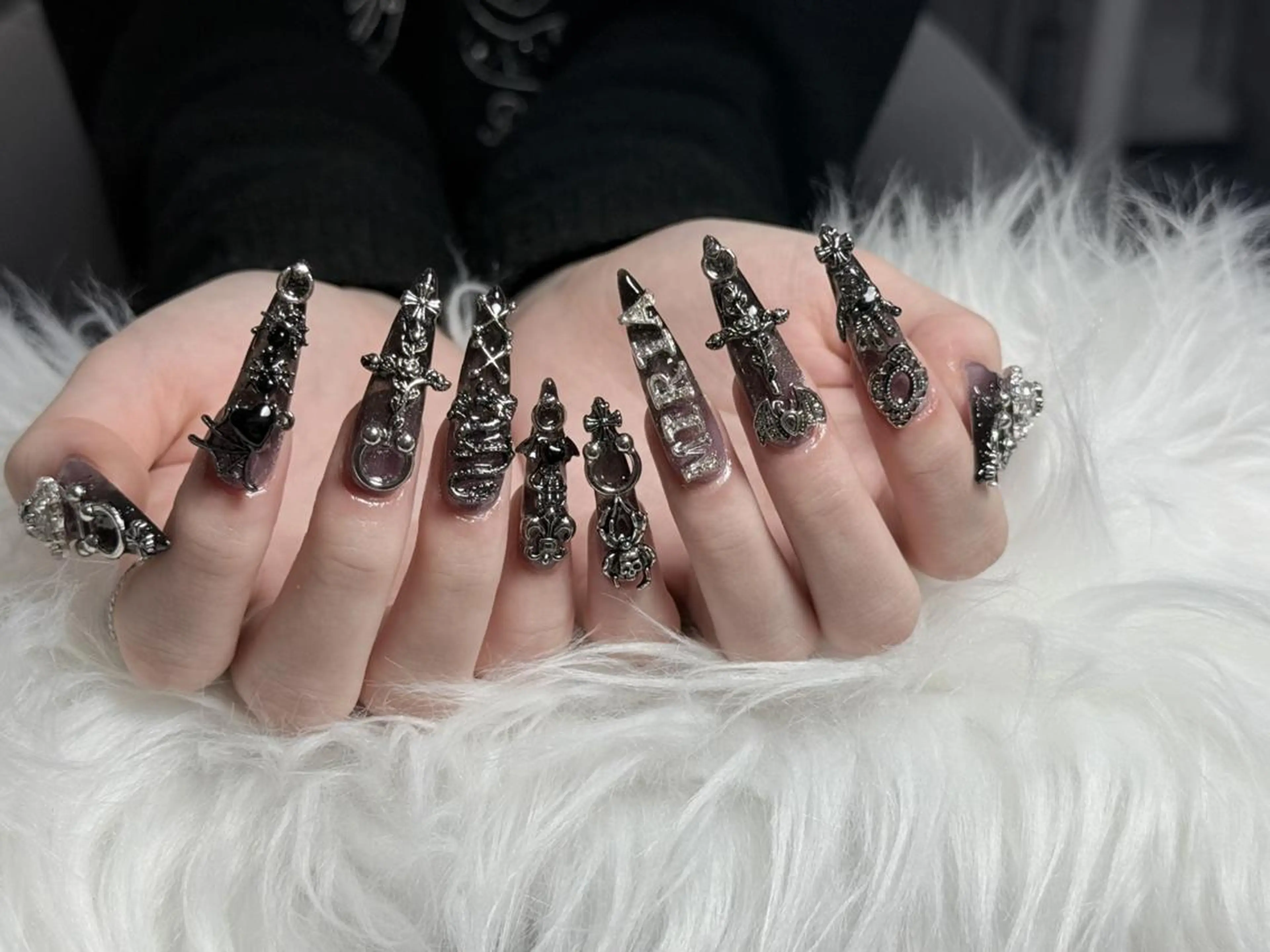 ネイル 長さ出し グラデーション 卒業式 キラキラネイル マグネットネイル Emi🌸Belle Nail Salonのネイルデザイン