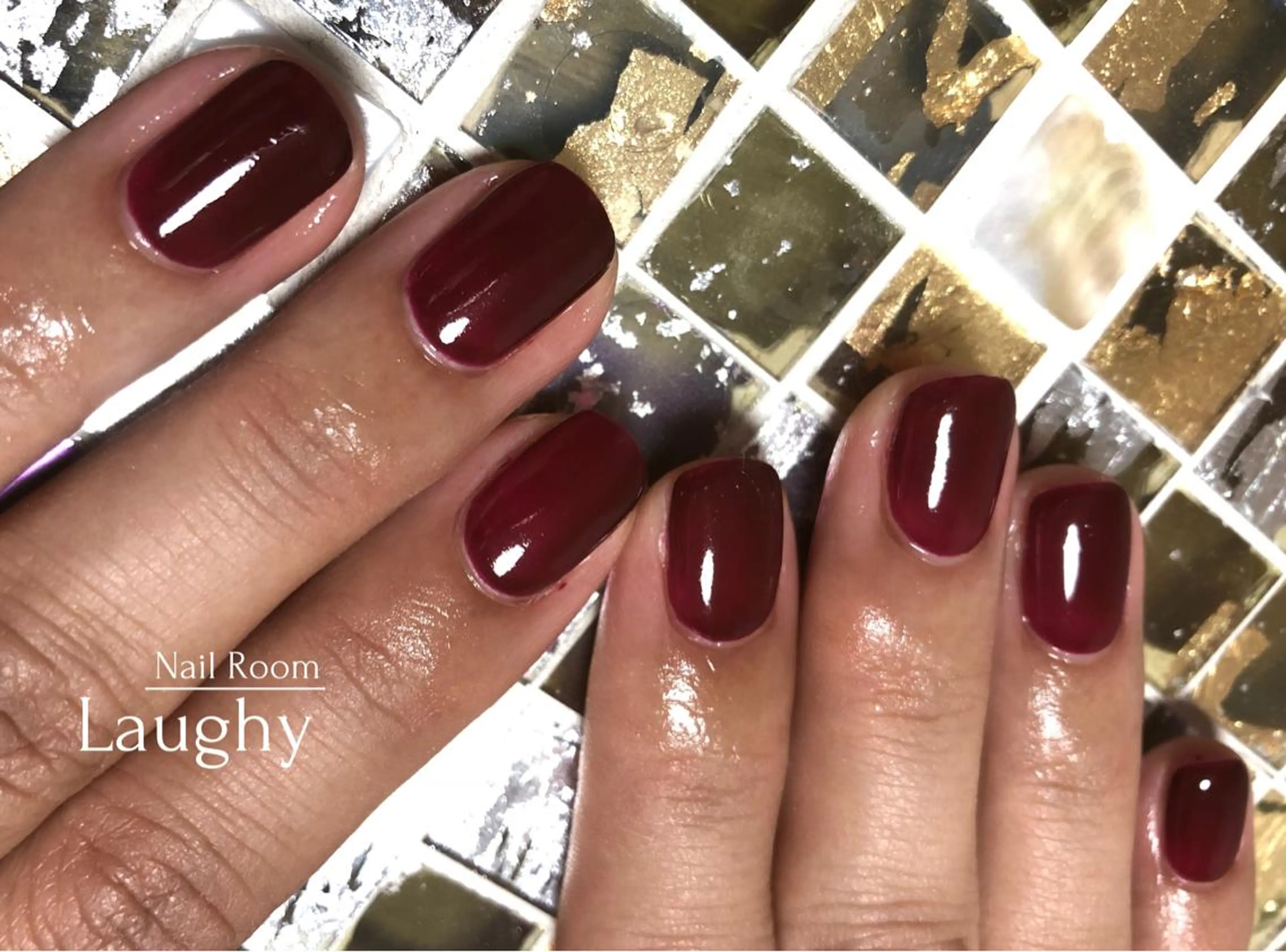 ネイル ボルドー ワンカラーネイル Nail Room Laughyのネイルデザイン