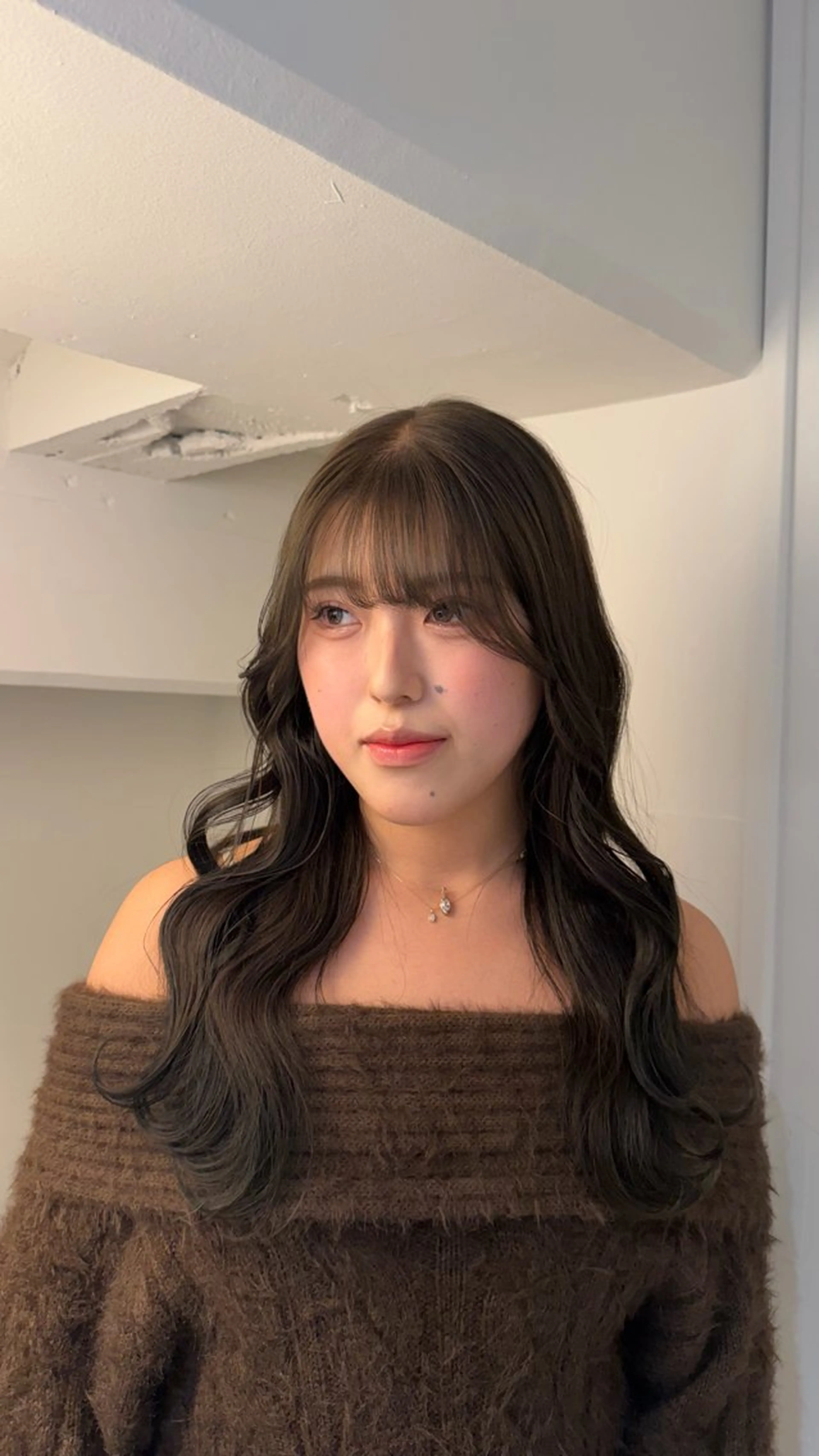 ロング カラー ヘアカラー トリートメント Lomalia Rukaのヘアスタイル