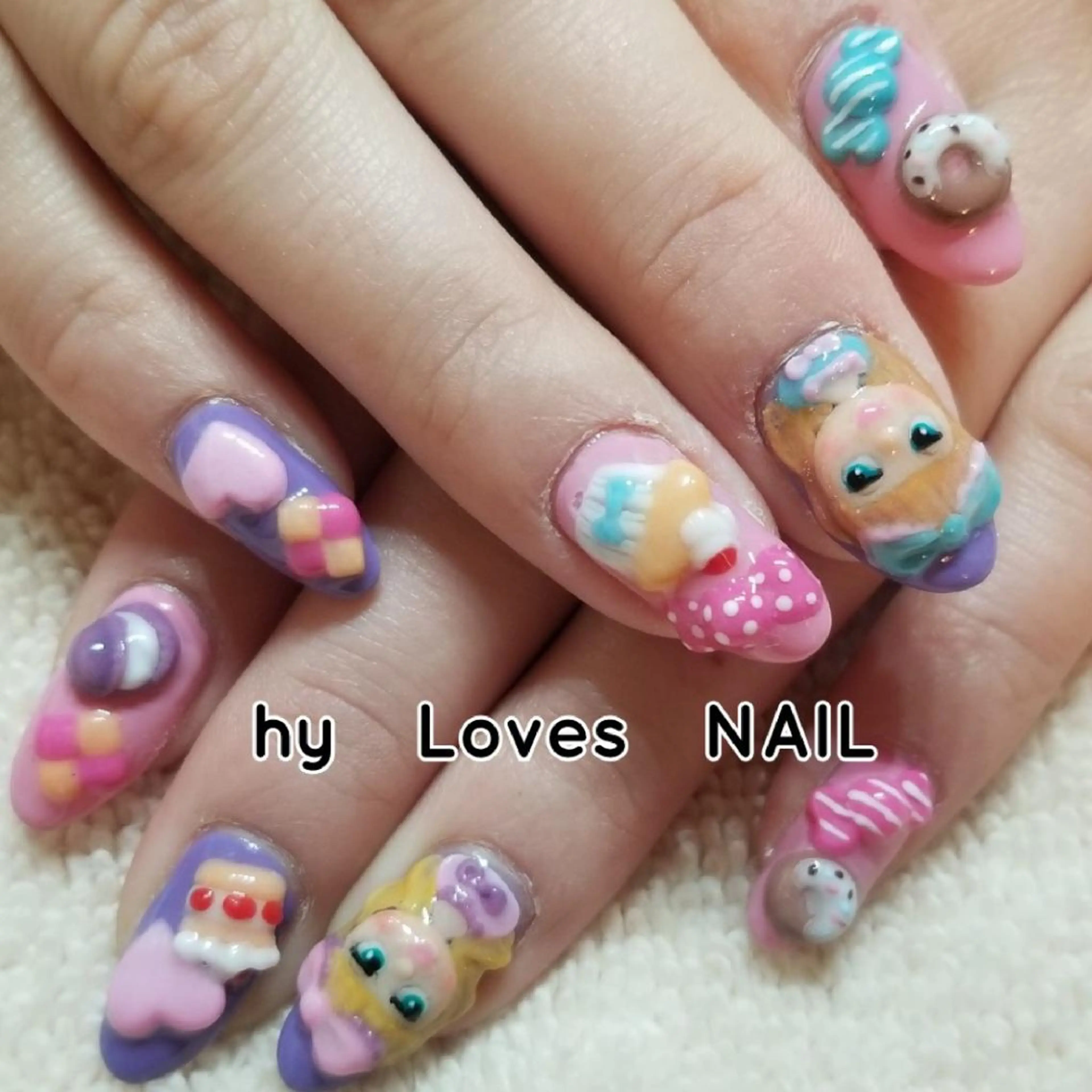 ネイル ガーリー パステルネイル ピンク ハンドネイル よしだ ひろきのネイルデザイン