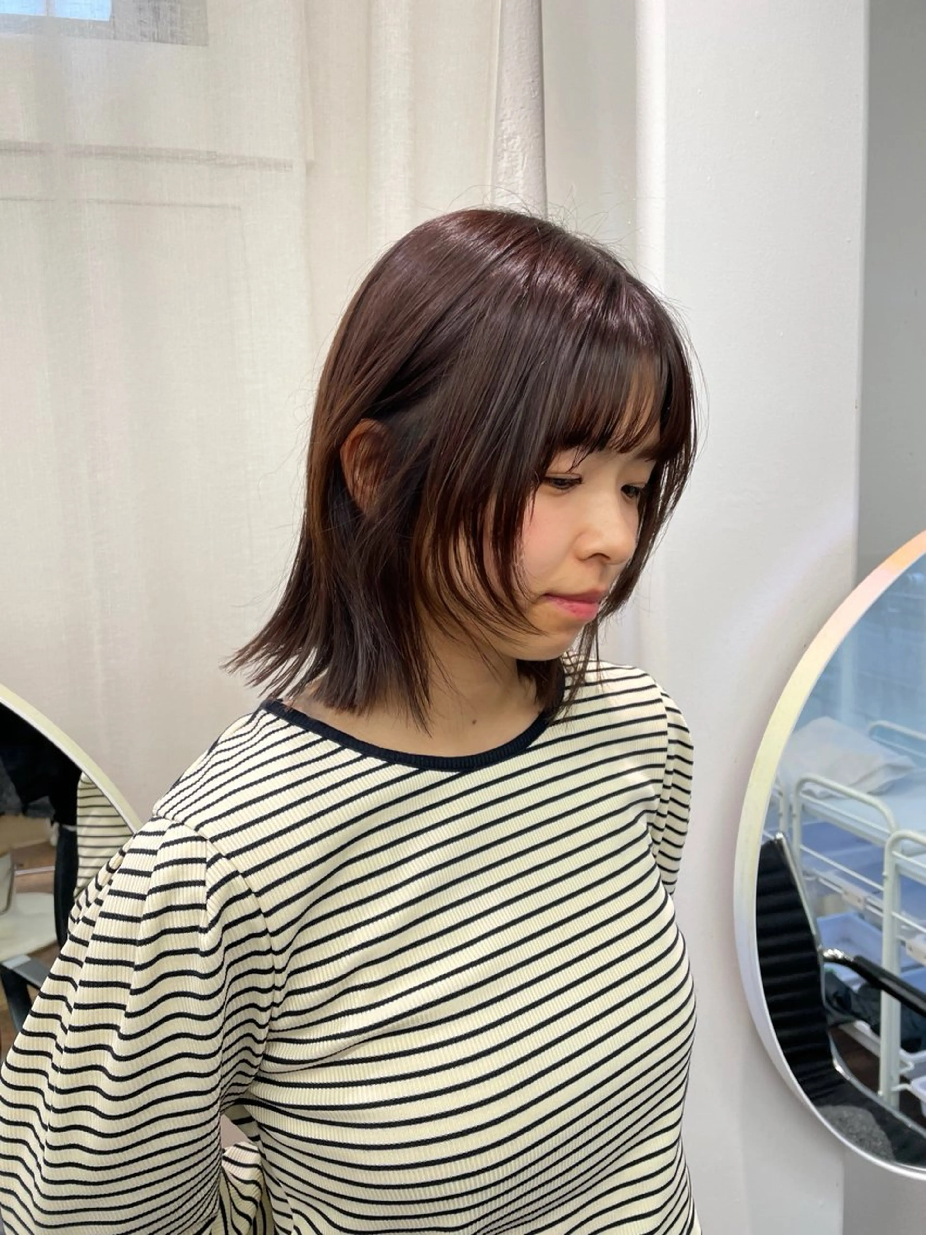 ミディアム カラー レイヤーカット 小顔カット カット ヘアカラー トリートメント レイヤーカット🎀 kanaのエステ・リラクイメージ