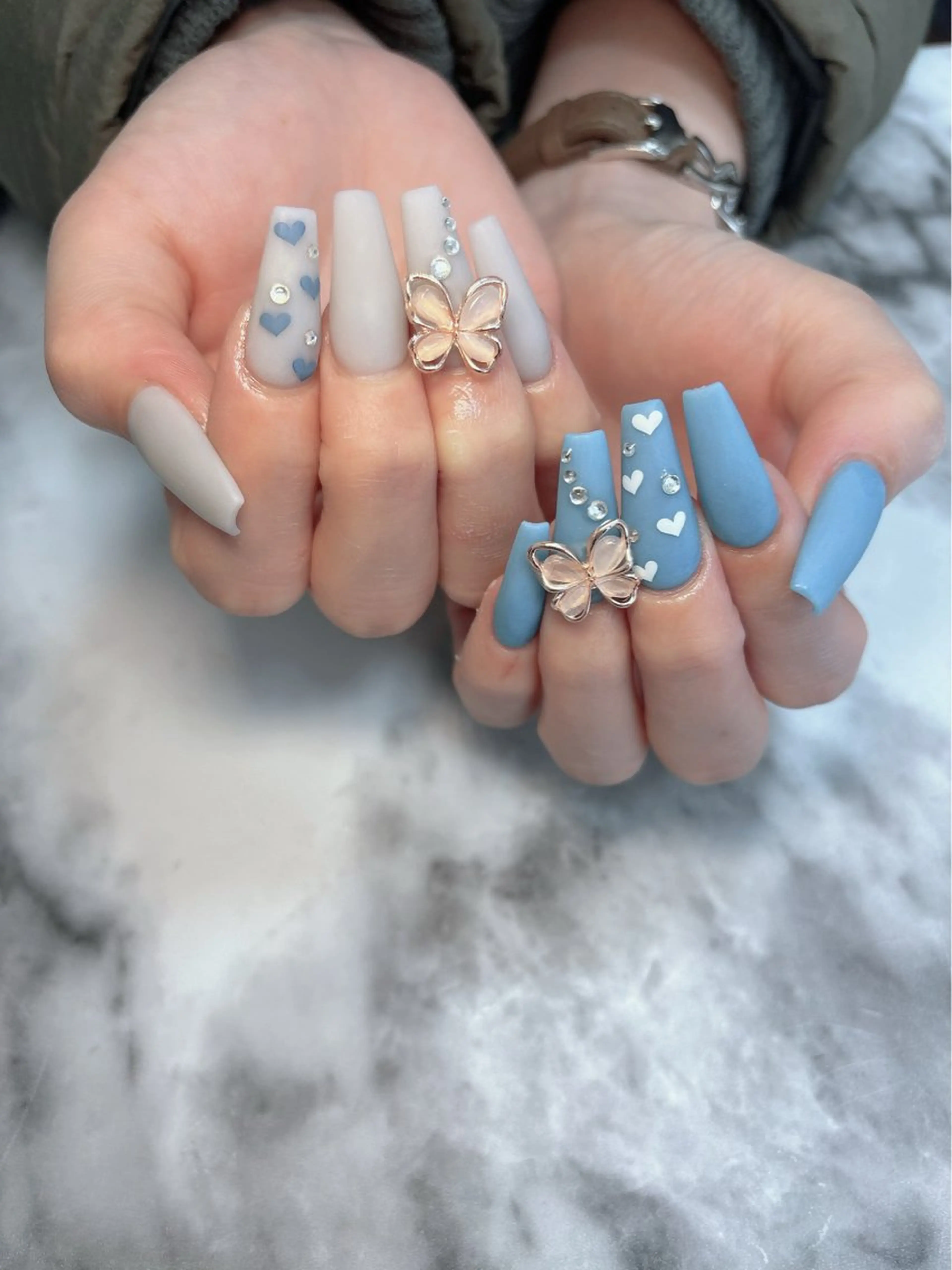 ネイル マットネイル salon de belnetta所属・kayo 💅のネイルデザイン