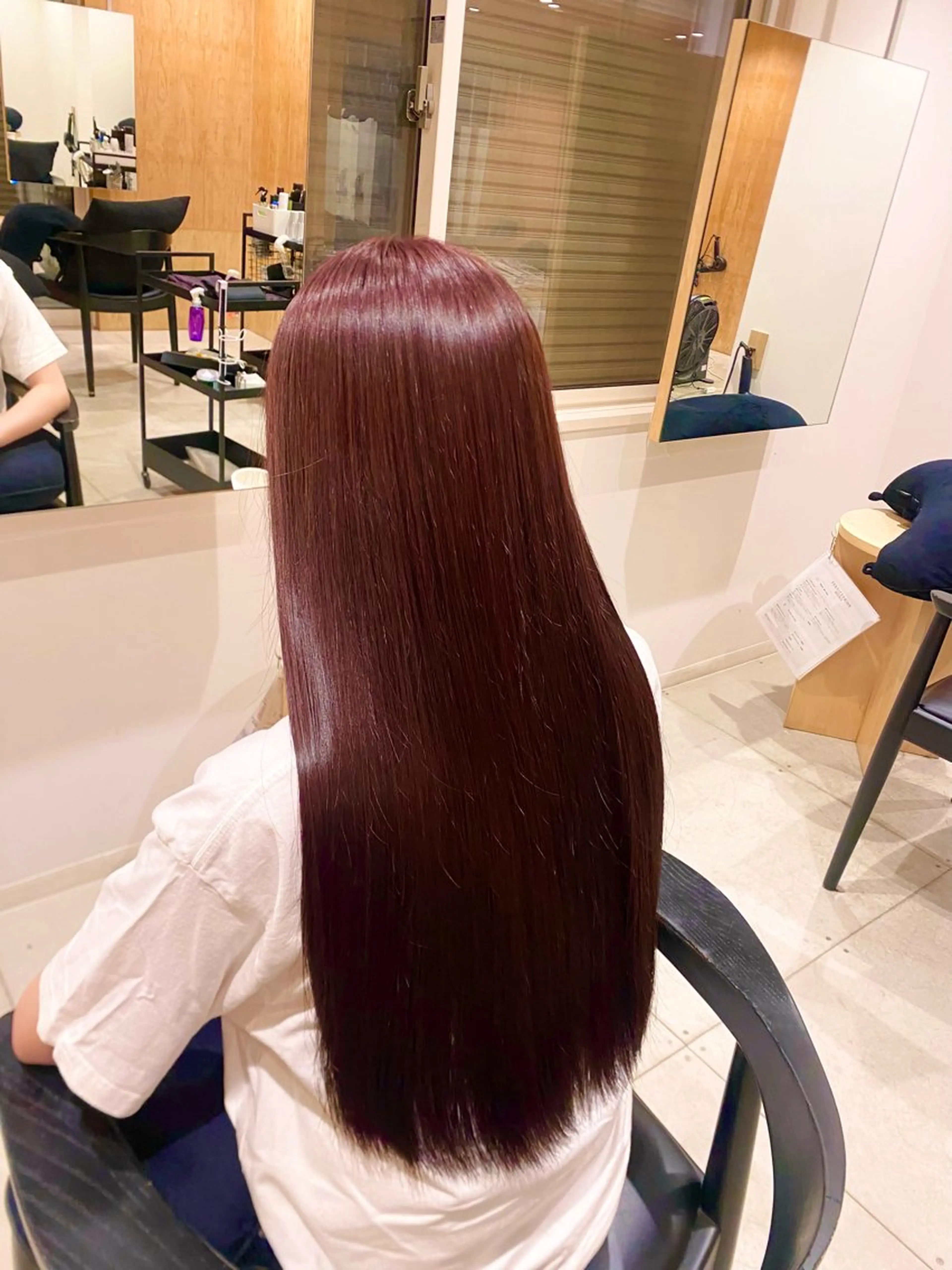 高発色カラー🌹+エアンス質感再整トリートメント🫧の写真