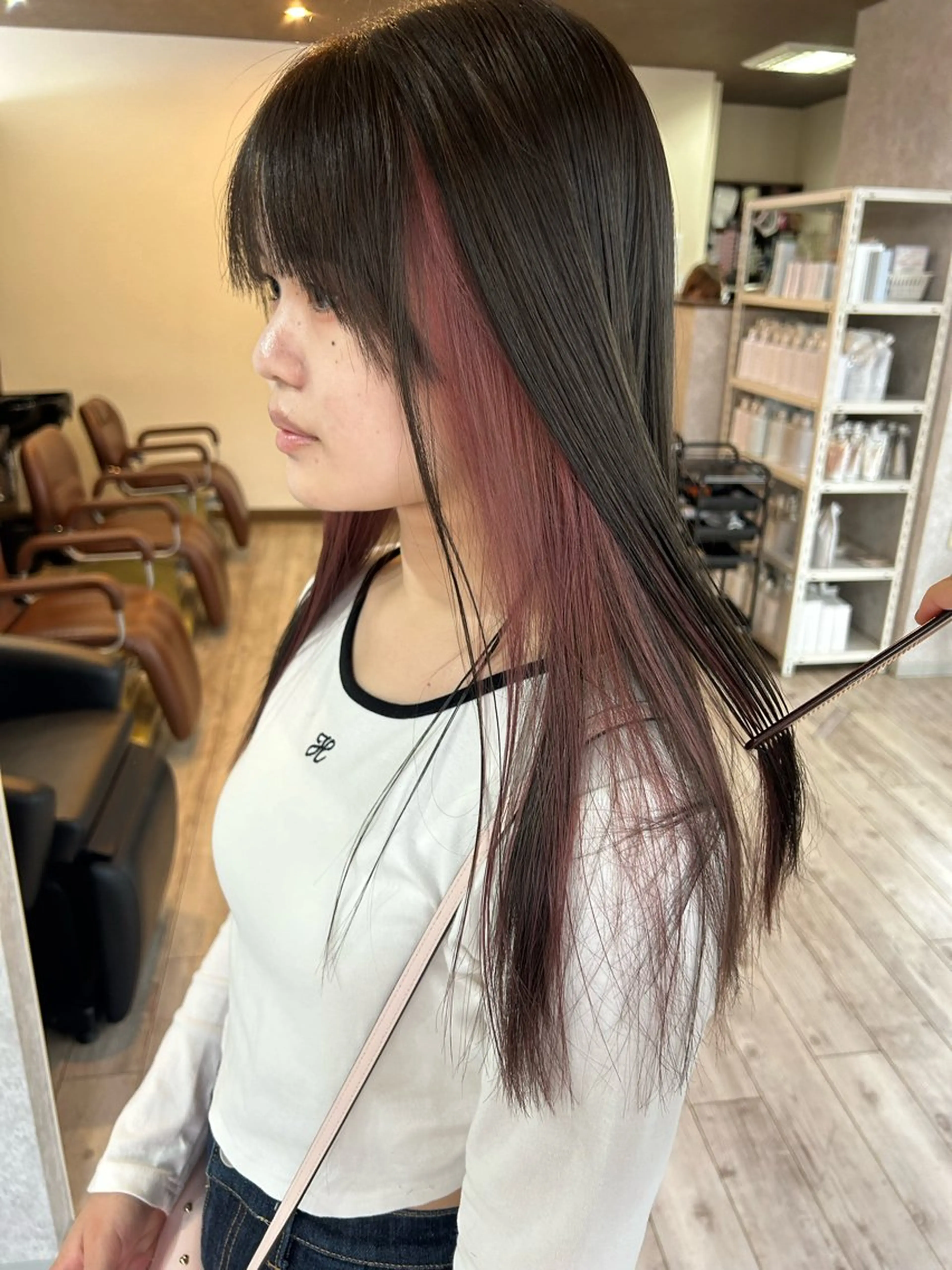 ロング カラー イヤリングカラー グレージュ ピンクカラー ｲﾁｶﾜ ﾐｵ/ minim hairのヘアスタイル