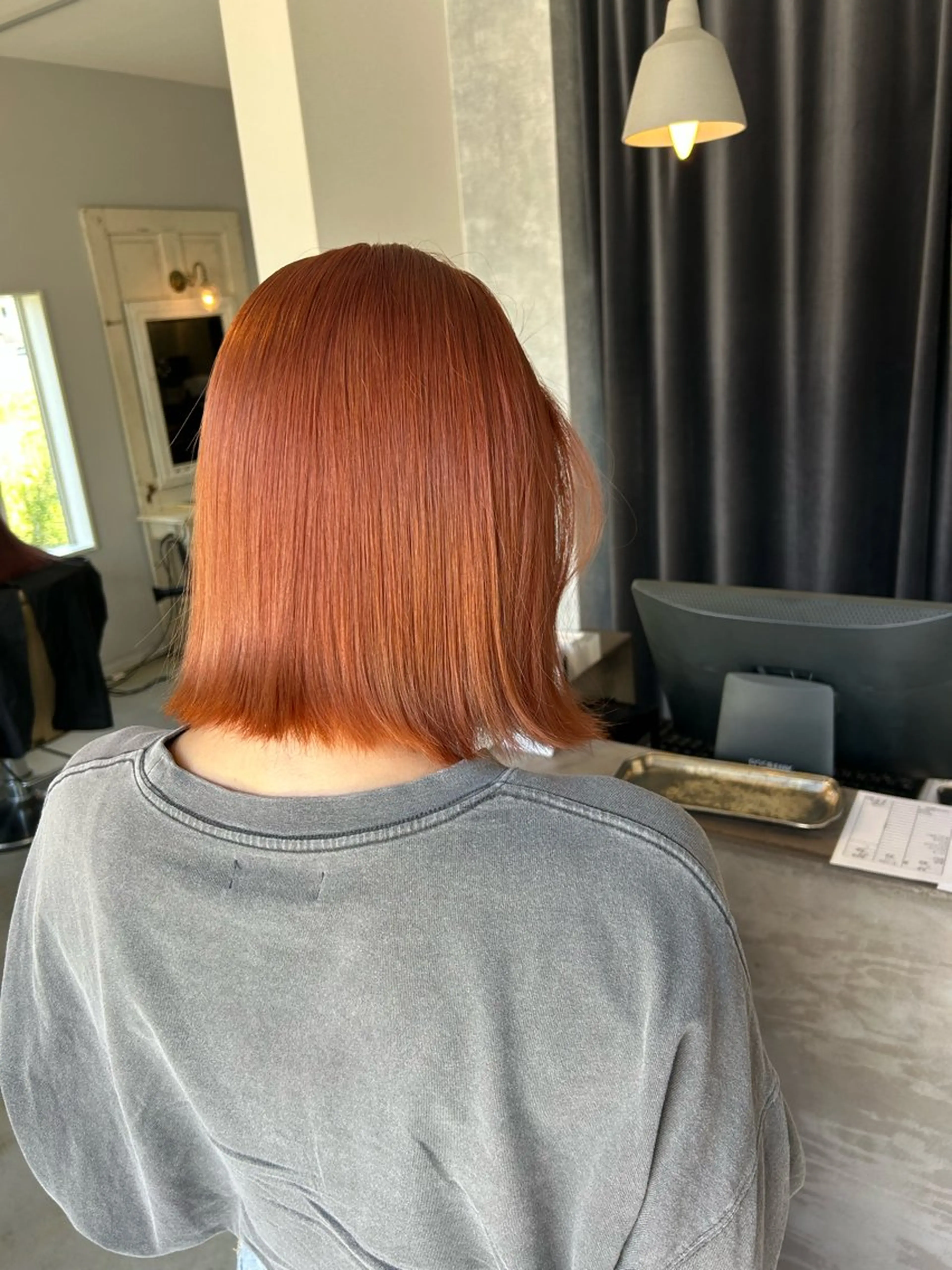 ショート PACE所属・ayumi ／透明感カラーのヘアスタイル