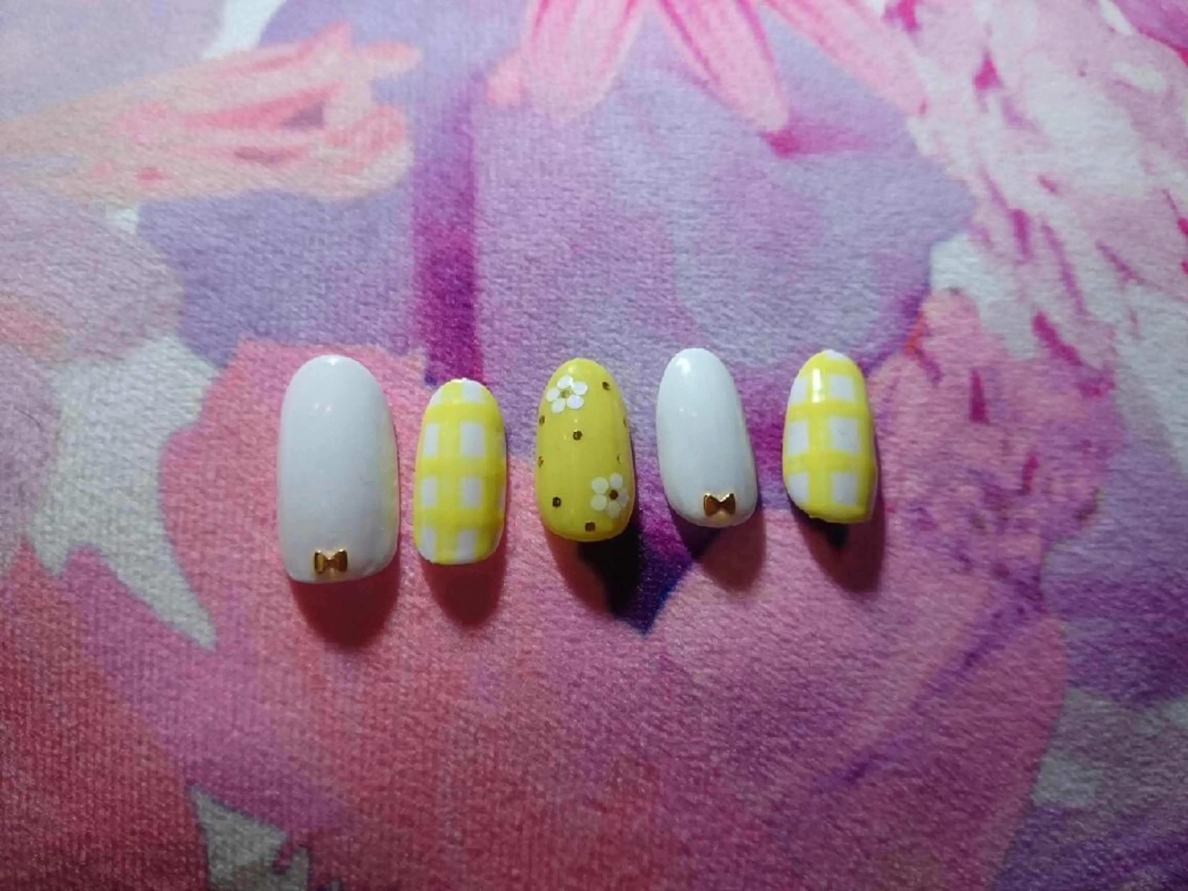 ネイル JEWEL nailのネイルデザイン